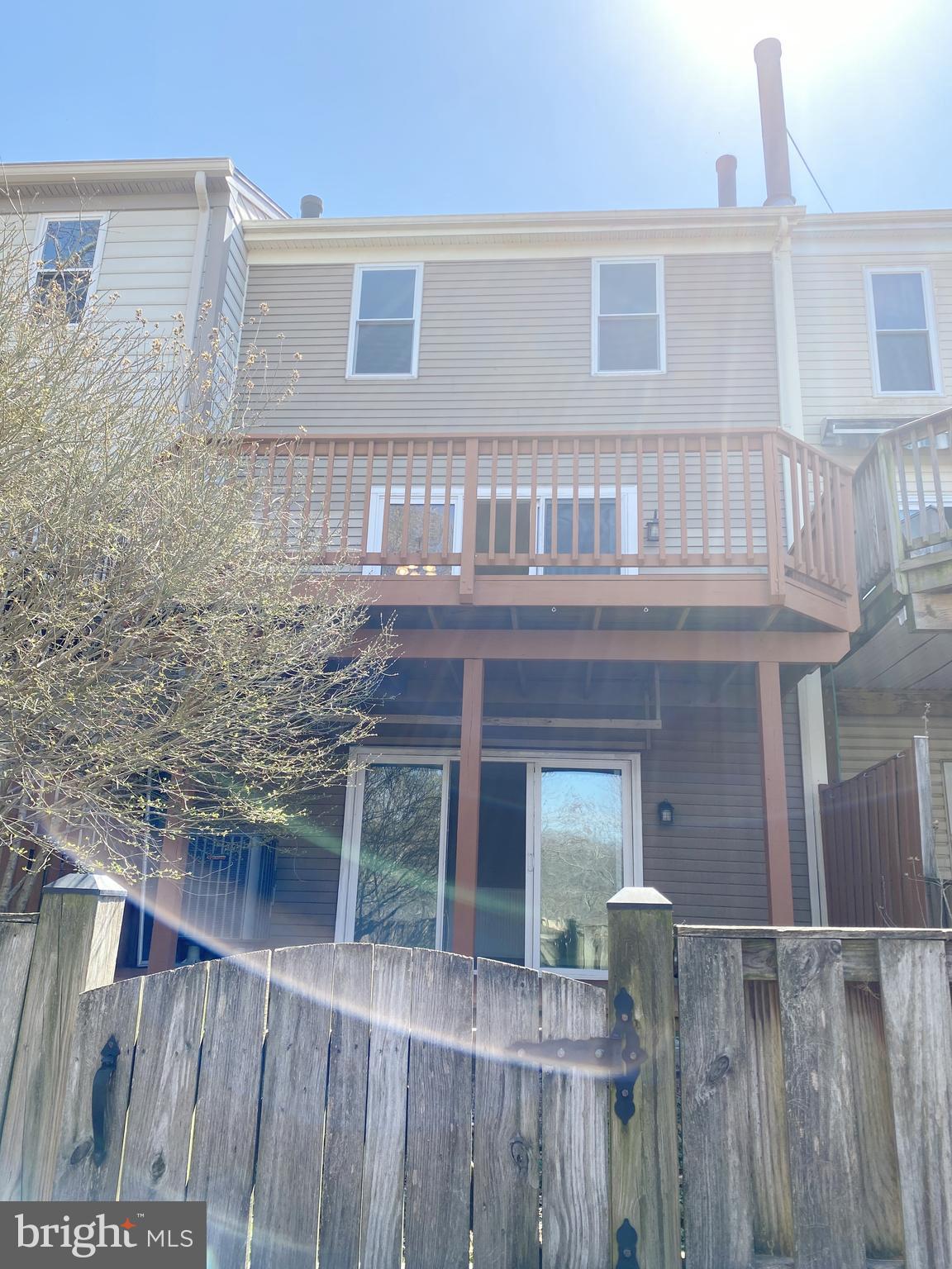 WILLOW COVE TOWNHOMES - Residential