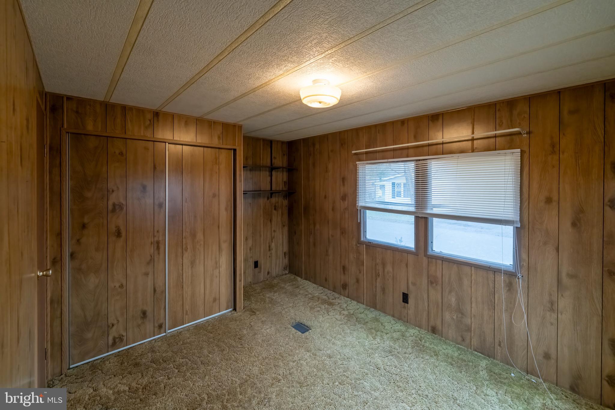 COVENTRY TERR MHP - Residential