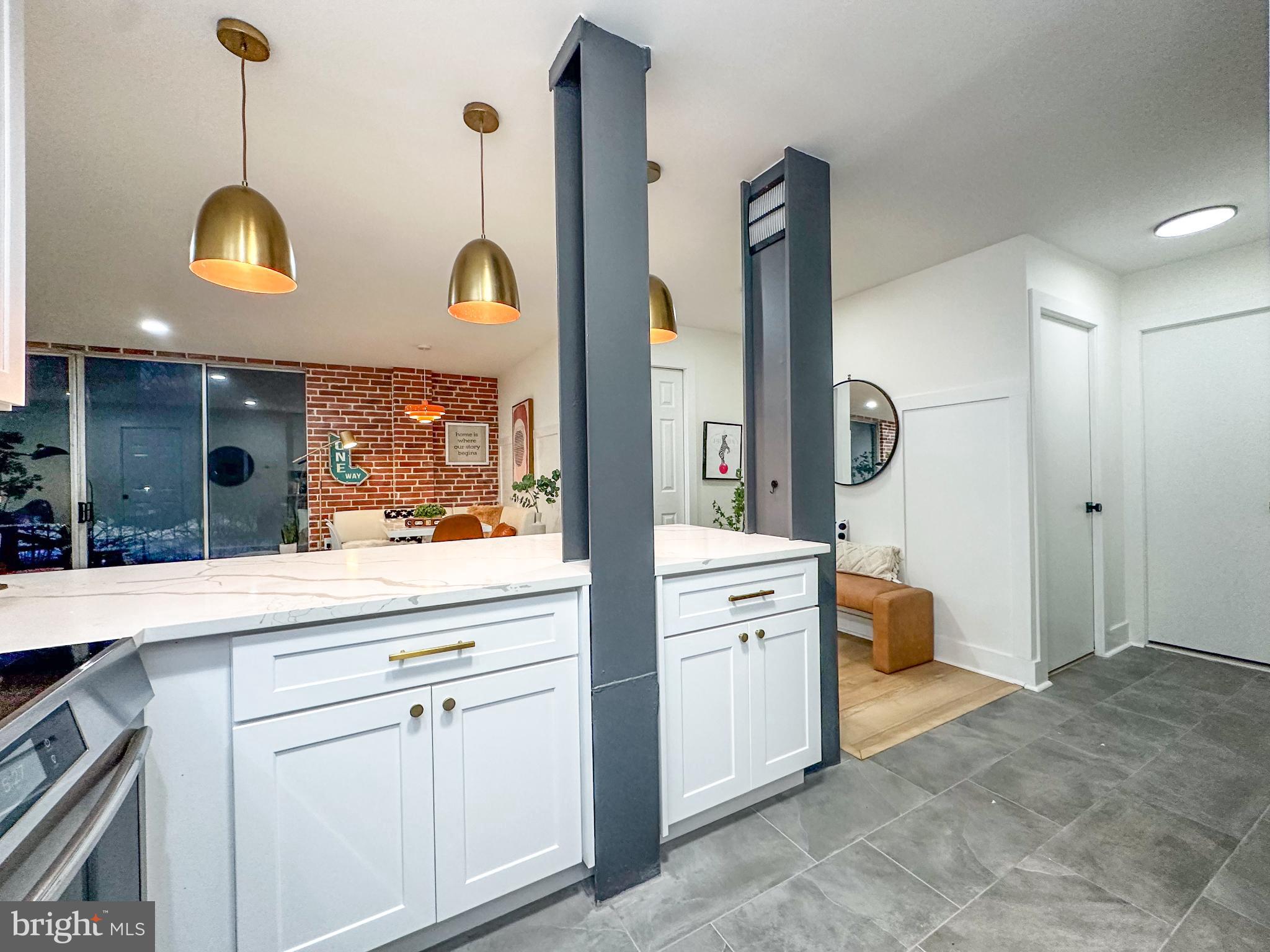 BARCROFT HILLS - Residential