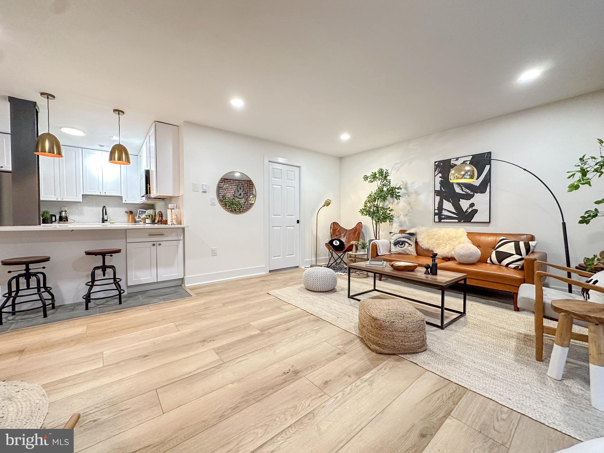 BARCROFT HILLS - Residential