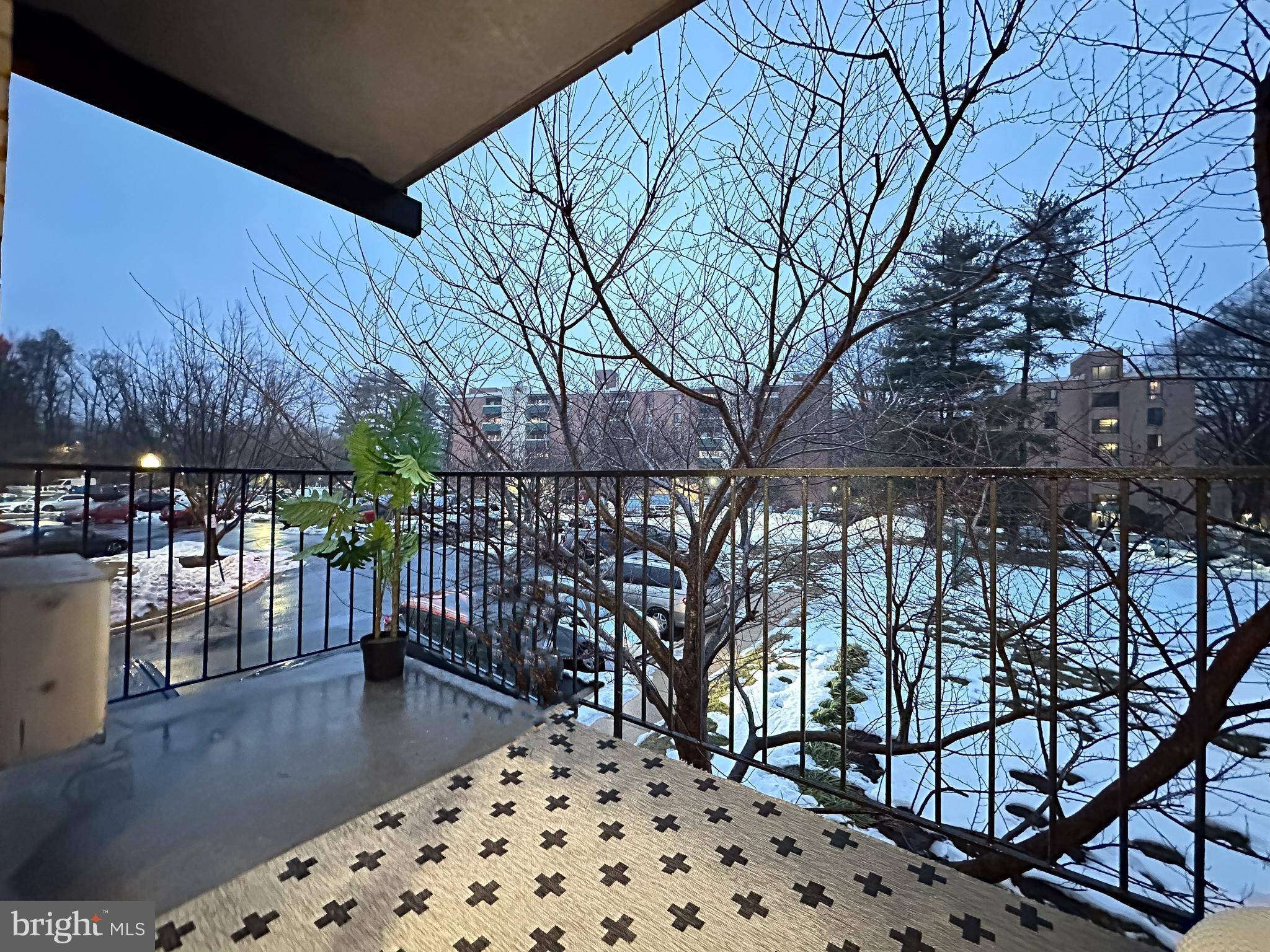 BARCROFT HILLS - Residential