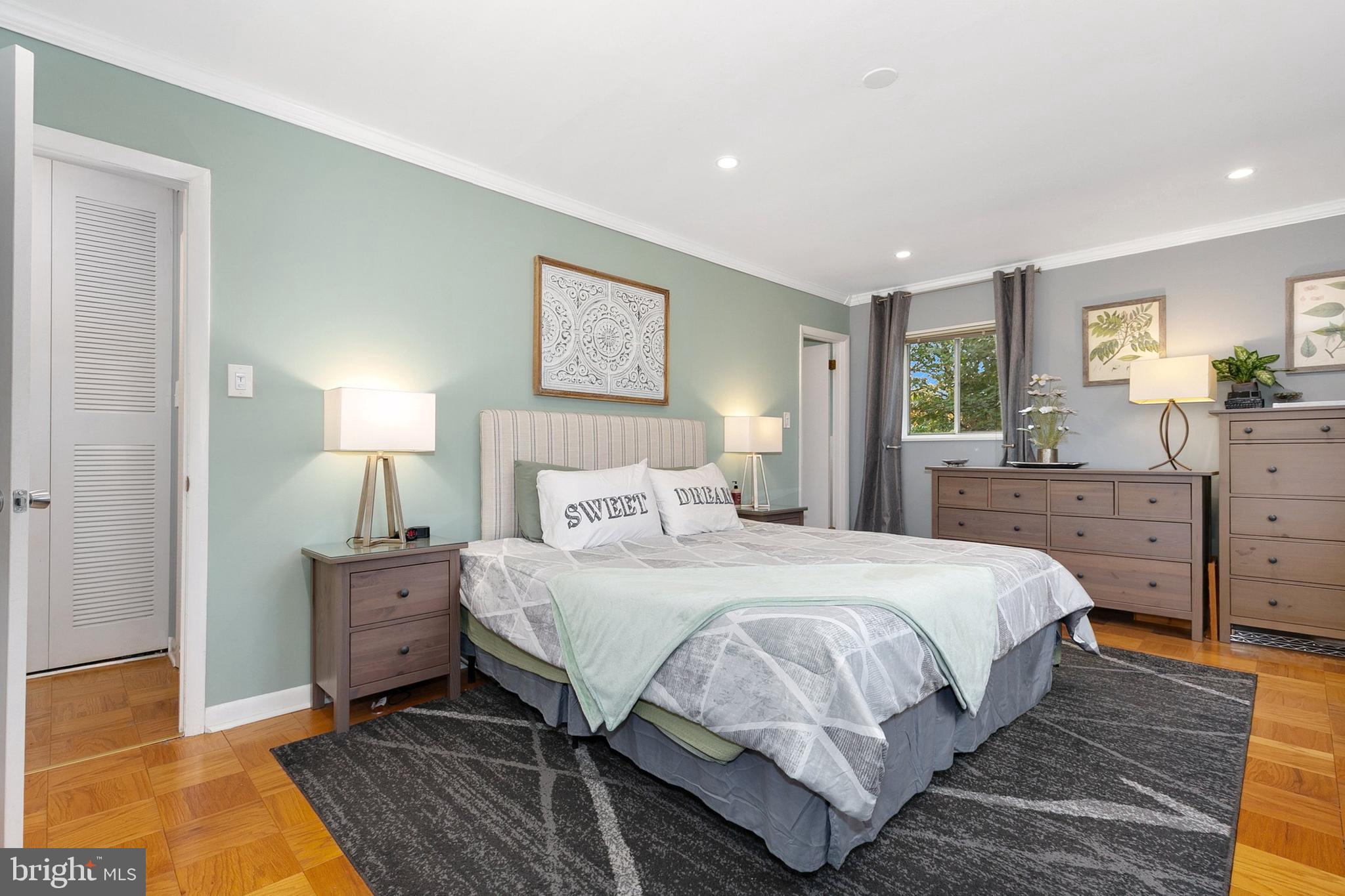 PARKSIDE CONDOMINIUMS - Residential