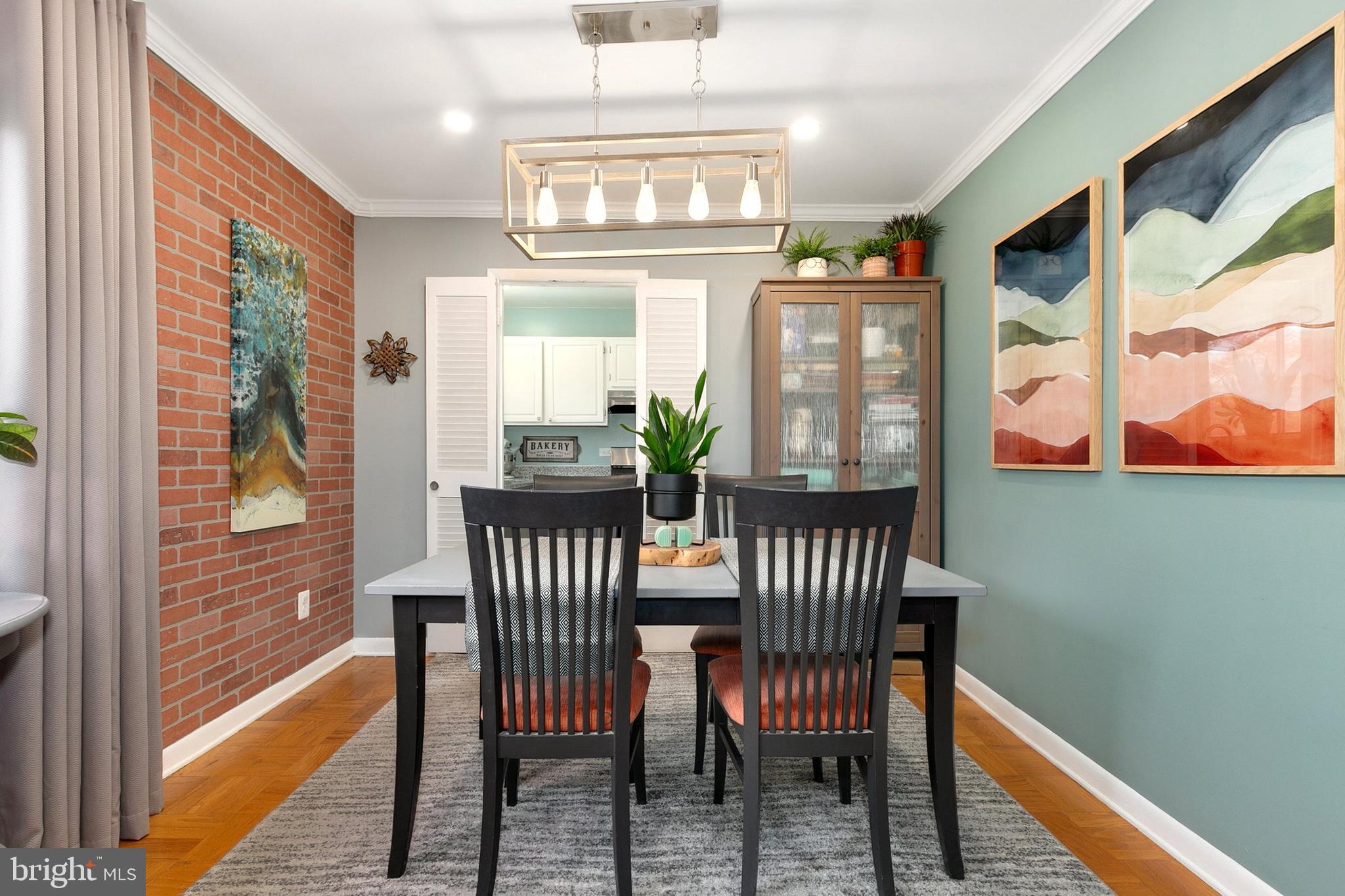 PARKSIDE CONDOMINIUMS - Residential