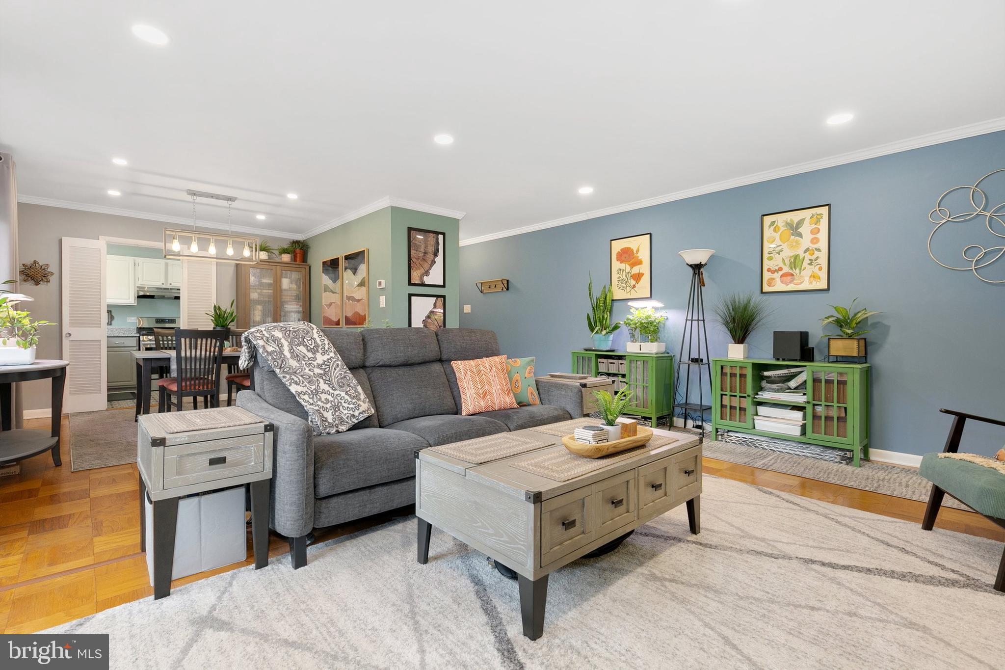 PARKSIDE CONDOMINIUMS - Residential