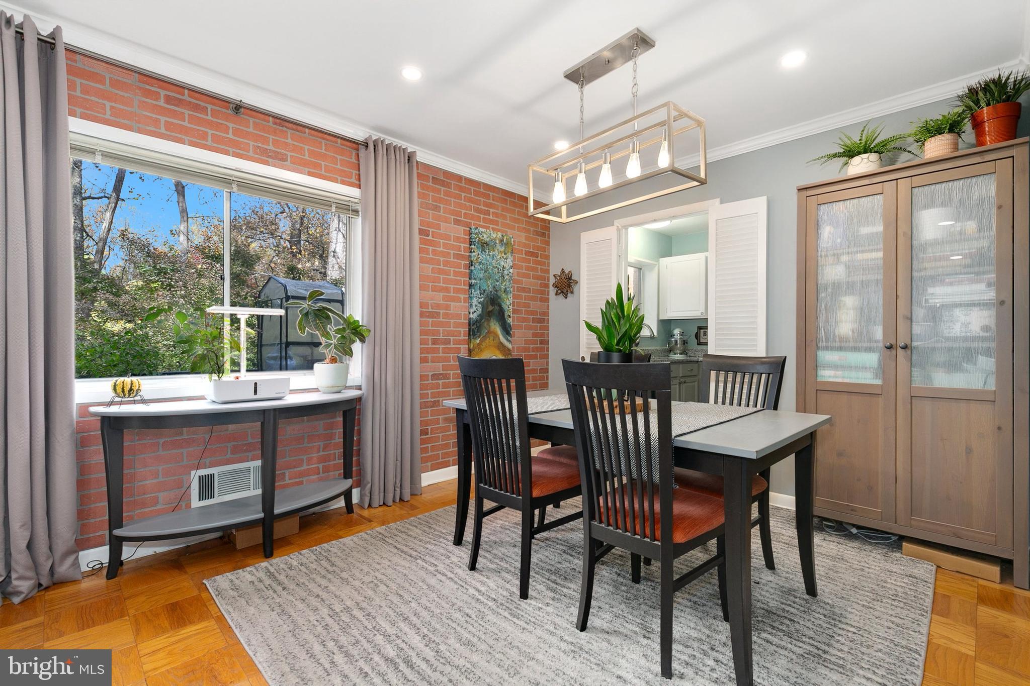 PARKSIDE CONDOMINIUMS - Residential