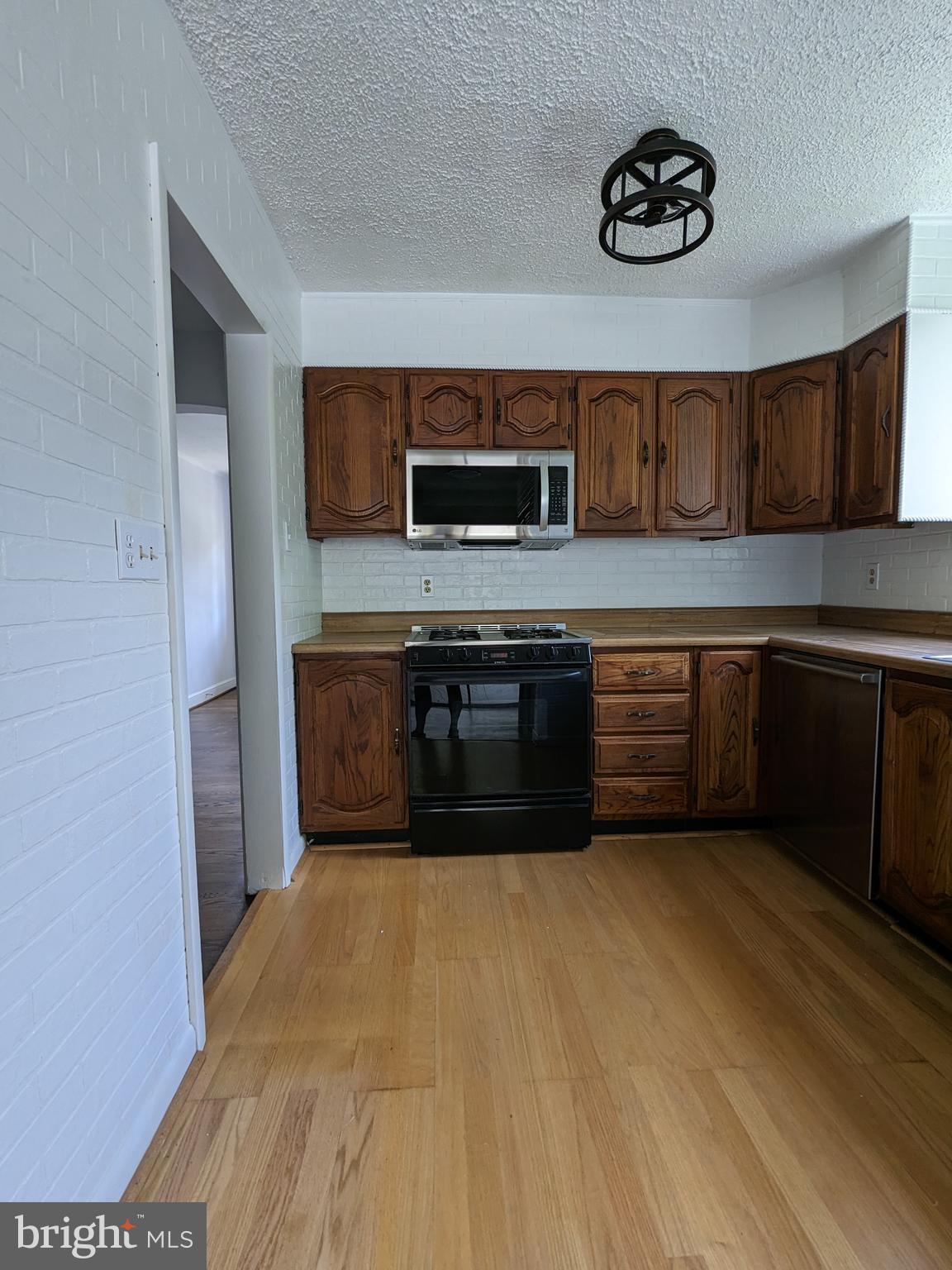 BRANWELL PARK - Residential Lease