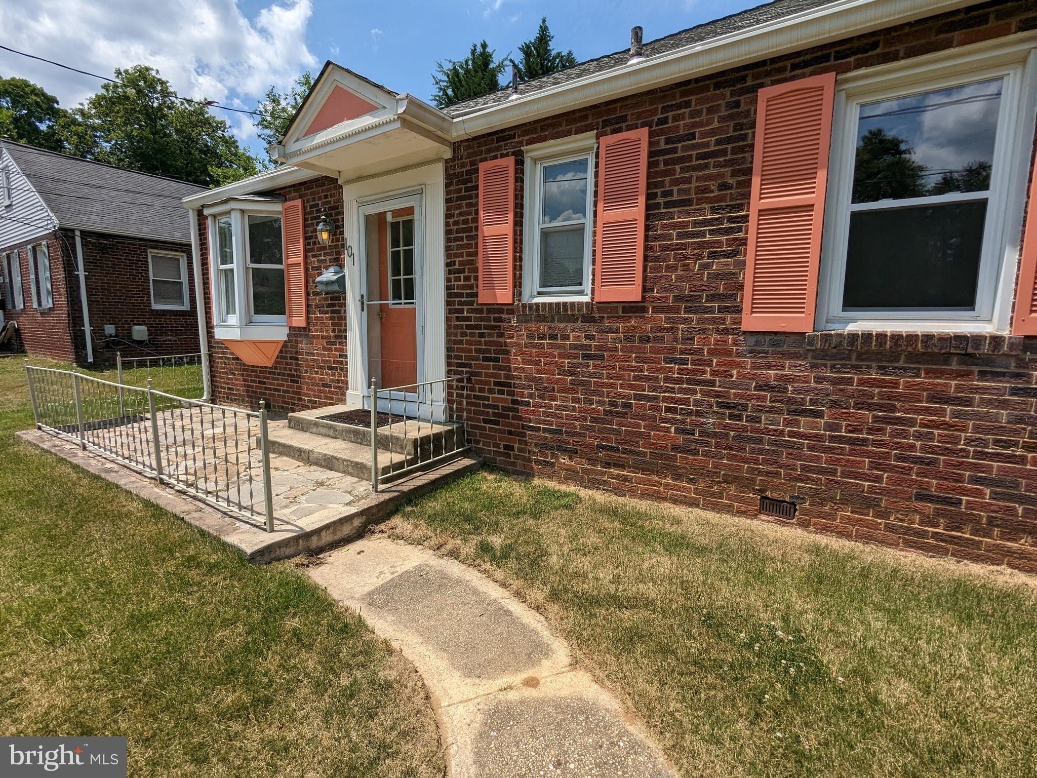 BRANWELL PARK - Residential Lease