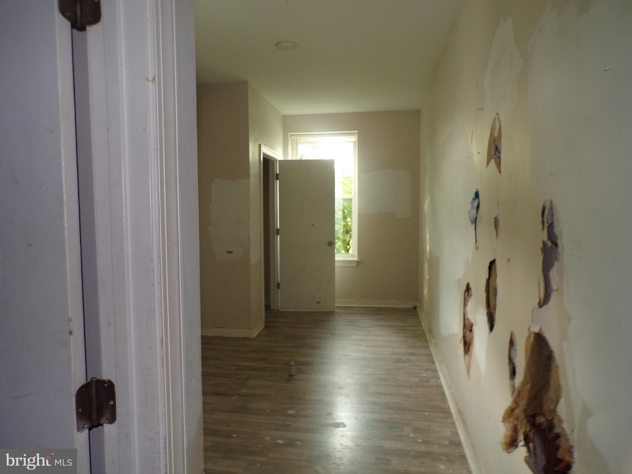 KENSINGTON - Residential