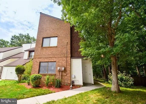 16 Country Birch Lane, Egg Harbor Township, NJ MLS: NJAC2014076