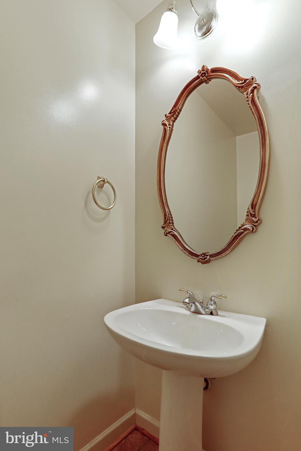 WOODLEA MANOR - Residential