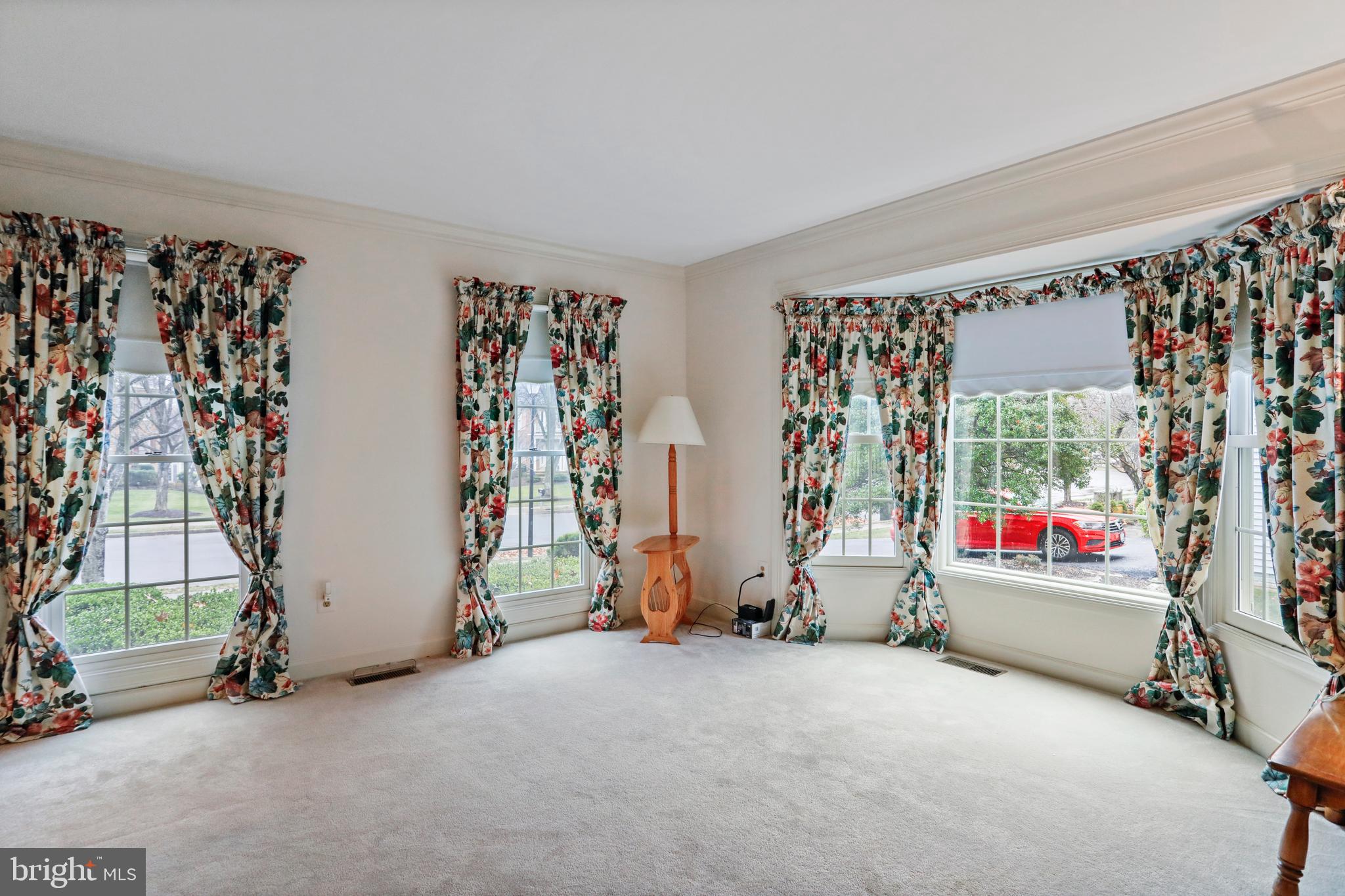 WOODLEA MANOR - Residential