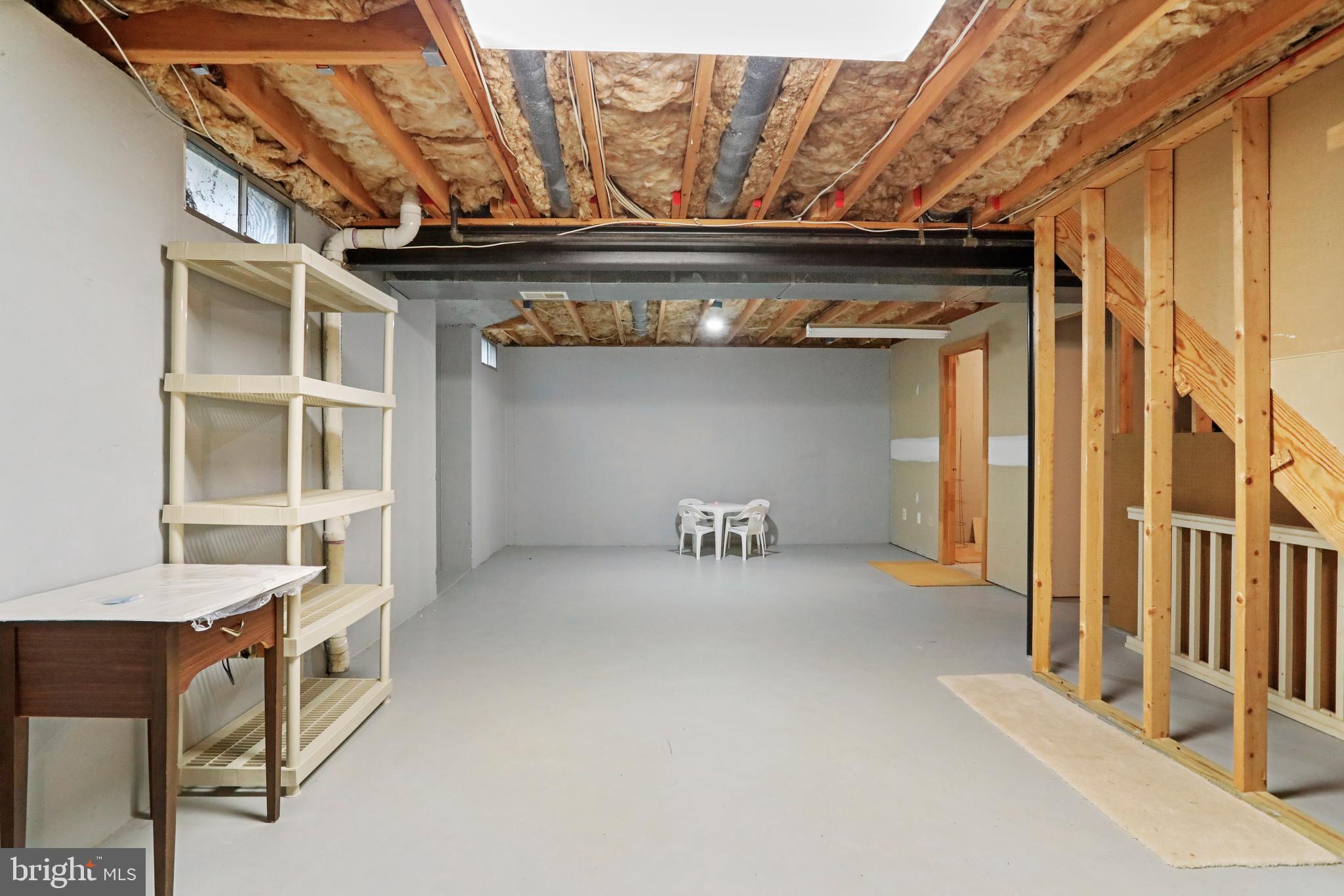 WOODLEA MANOR - Residential