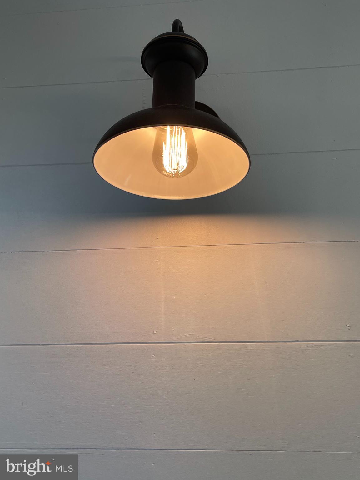 BEACHWOOD ESTATES - Residential