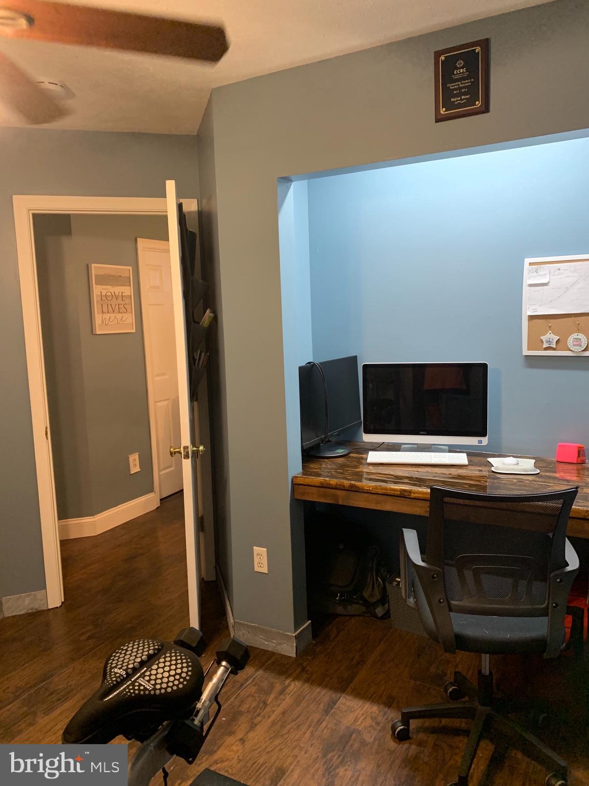 BEACHWOOD ESTATES - Residential