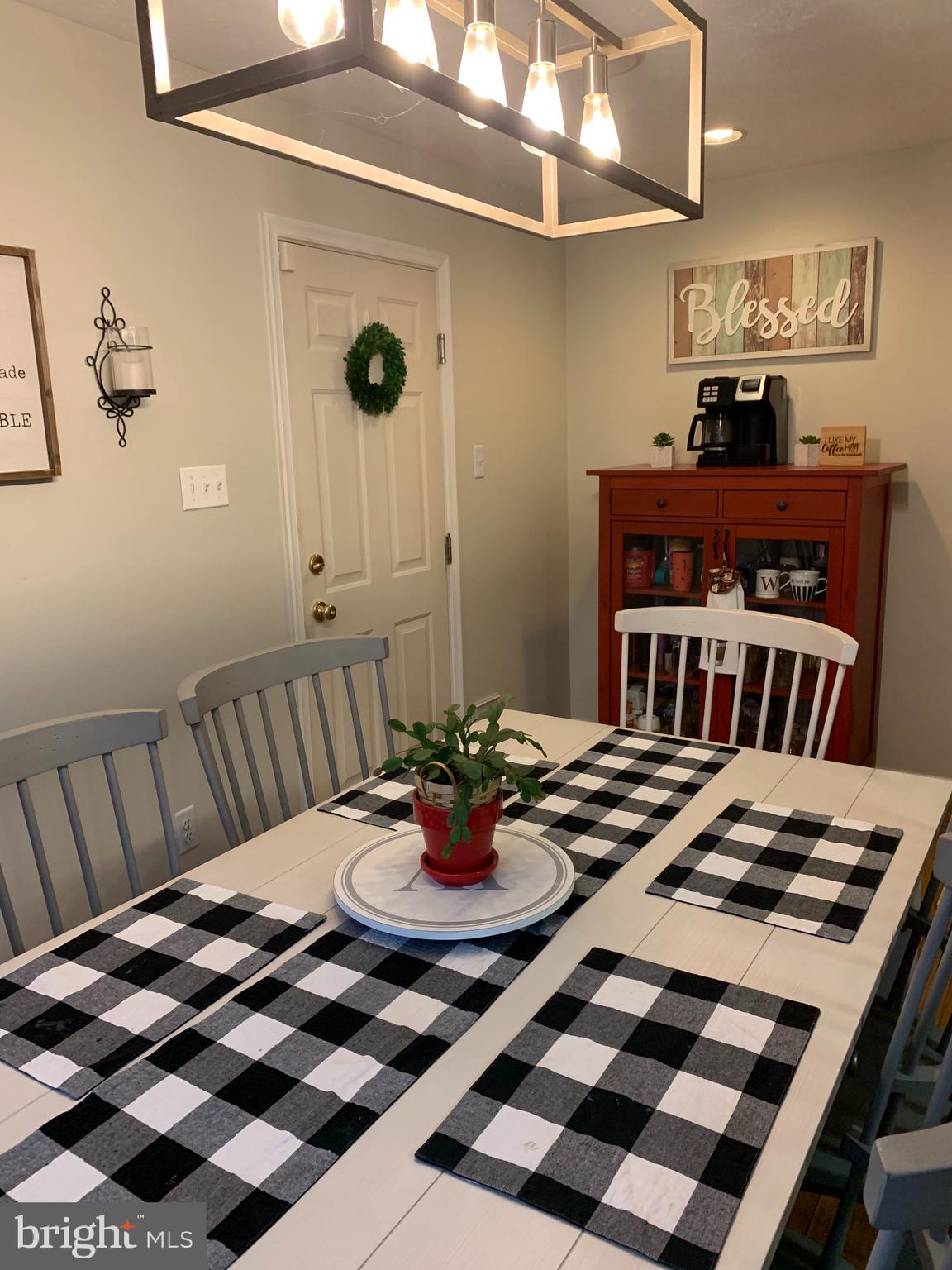 BEACHWOOD ESTATES - Residential