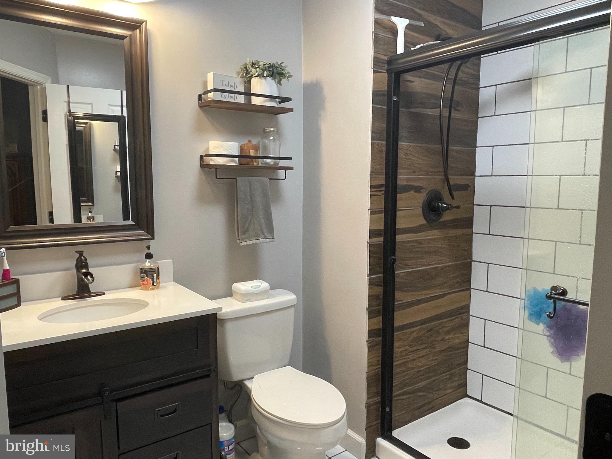 BEACHWOOD ESTATES - Residential