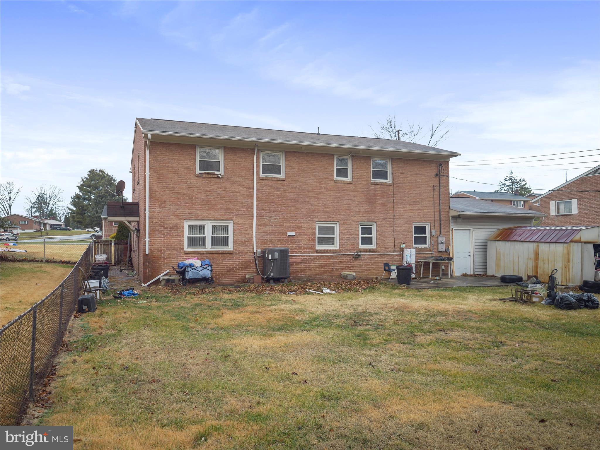 GREENBERRY HILLS - Residential