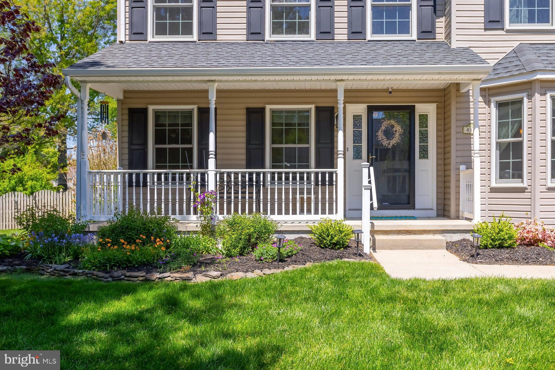 814 CANVASBACK DRIVE