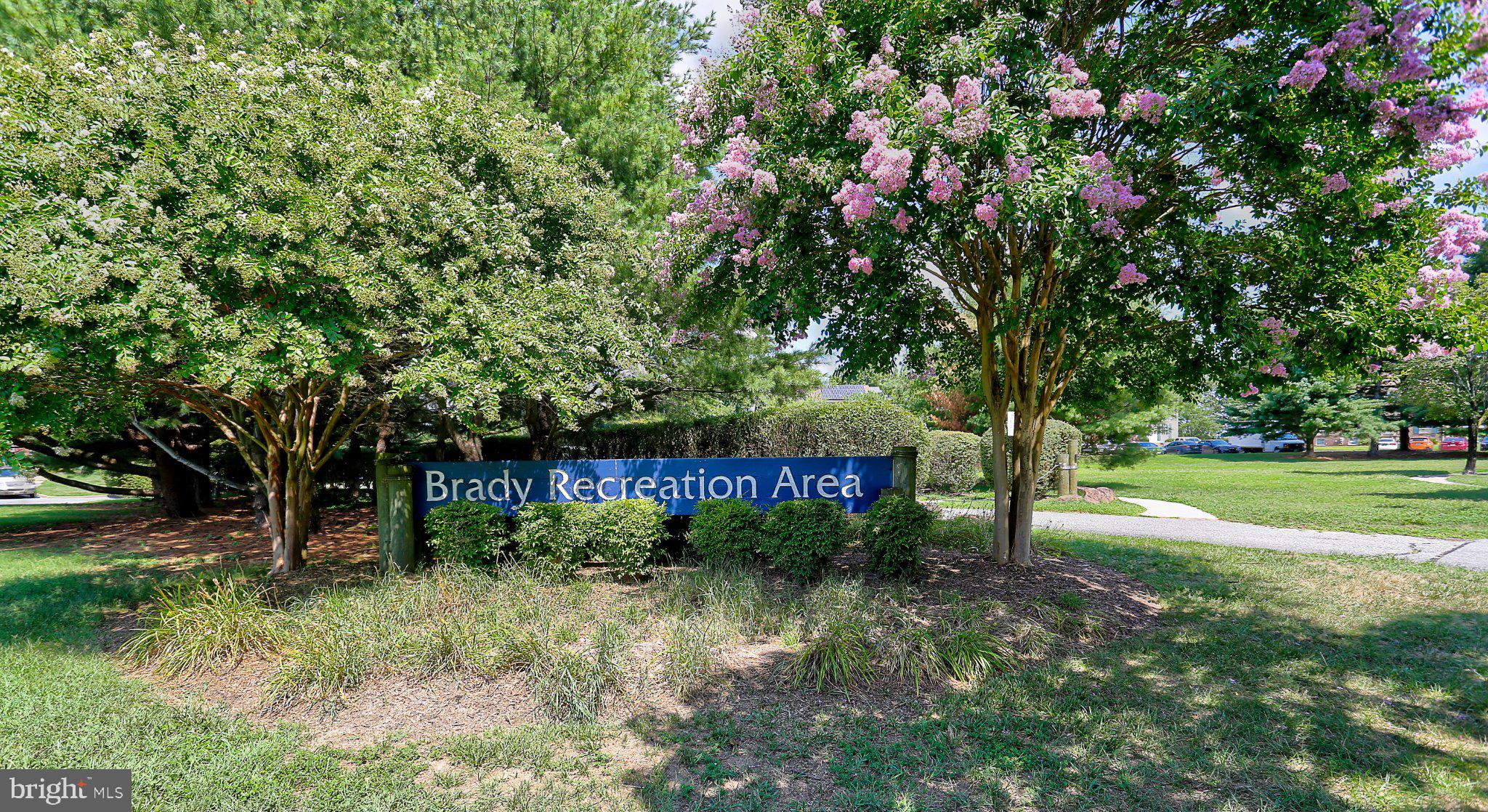 ELIZABETHS LANDING - Residential