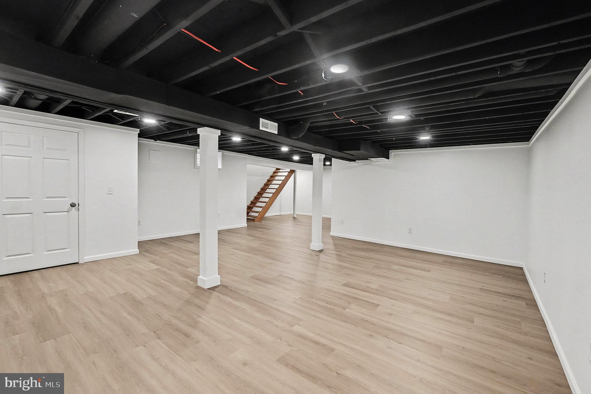 1507 SUPERIOR STREET