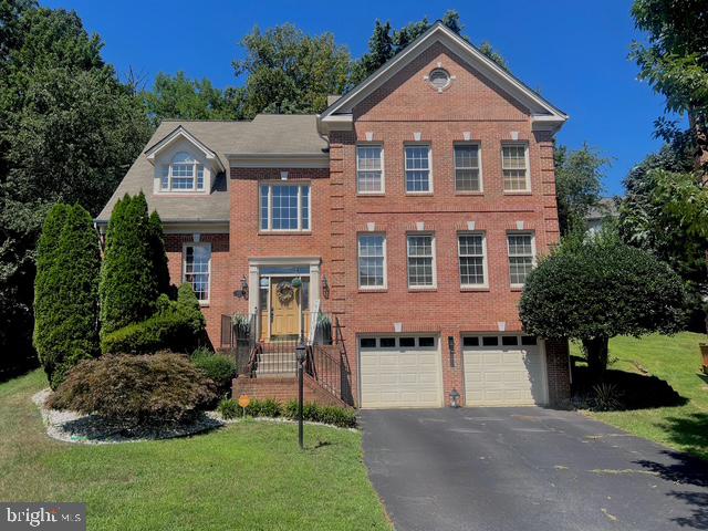 NEELSVILLE ESTATES - Residential