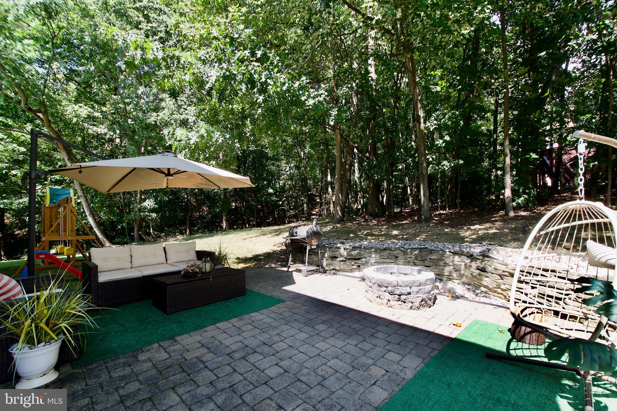 NEELSVILLE ESTATES - Residential