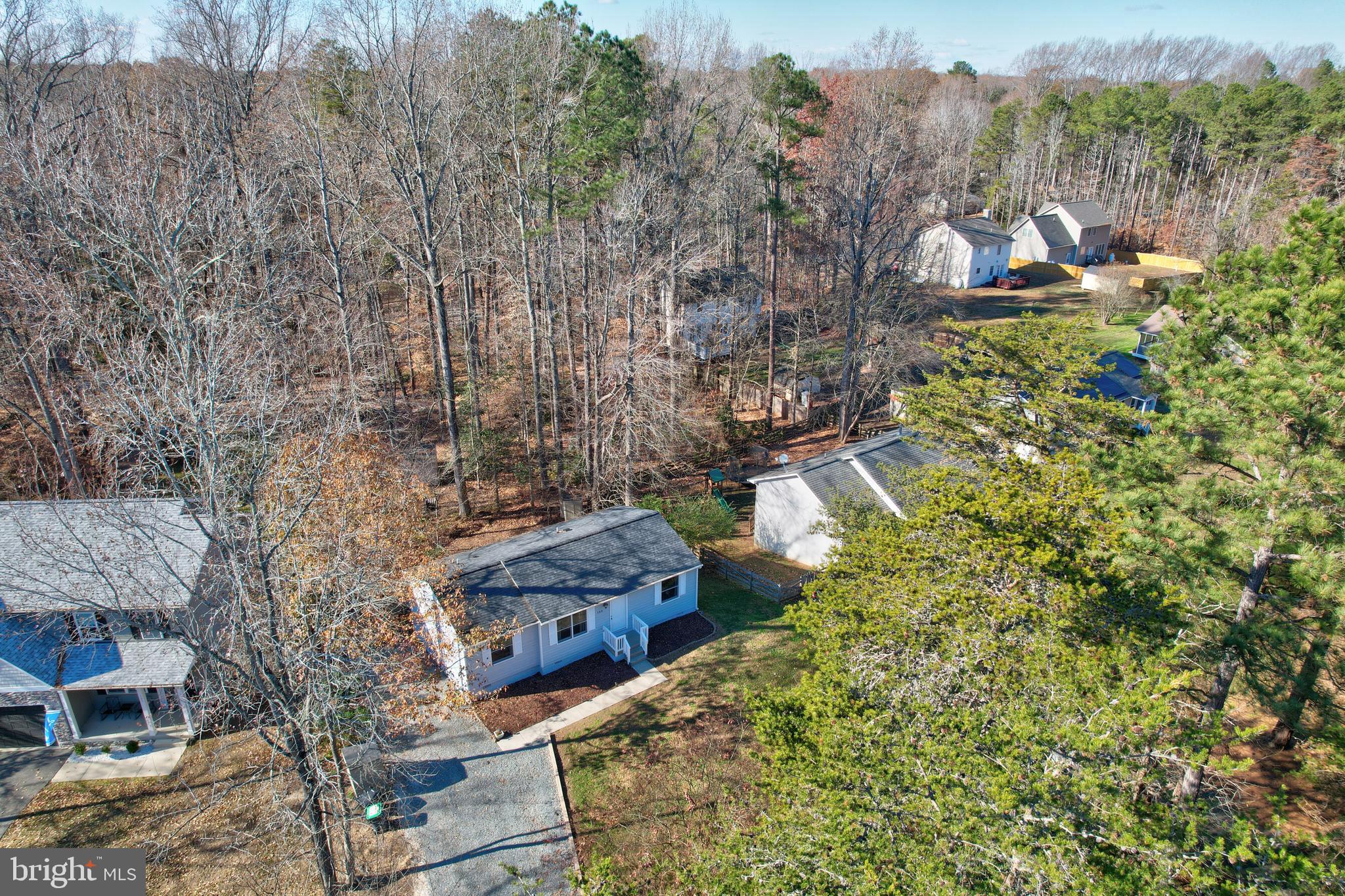 LAKE CAROLINE - Residential