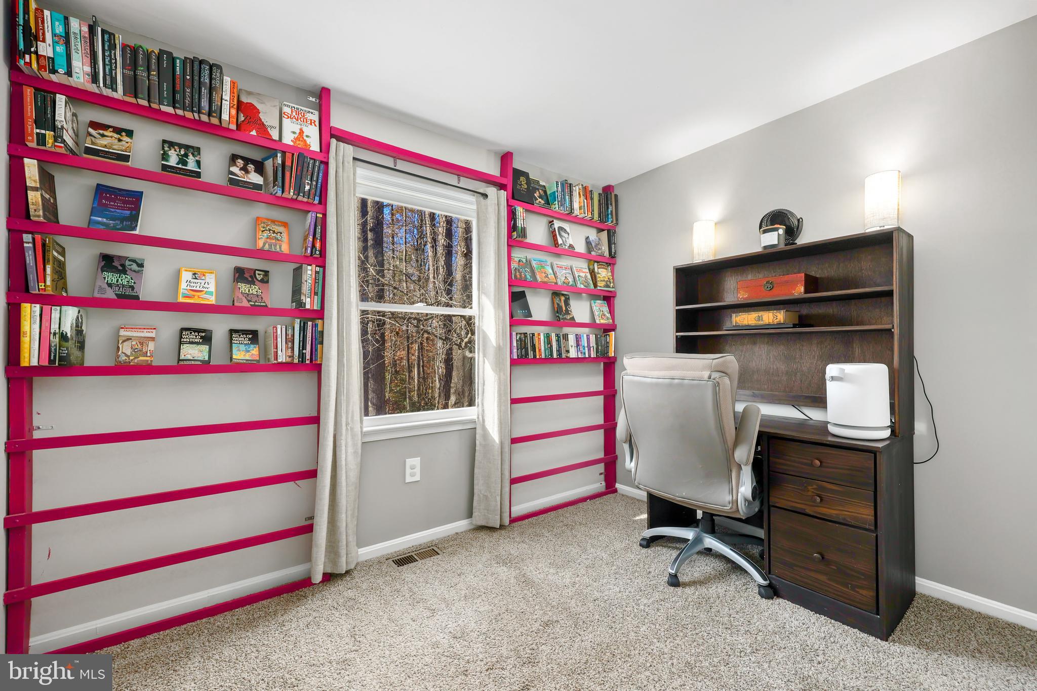 LAKE CAROLINE - Residential