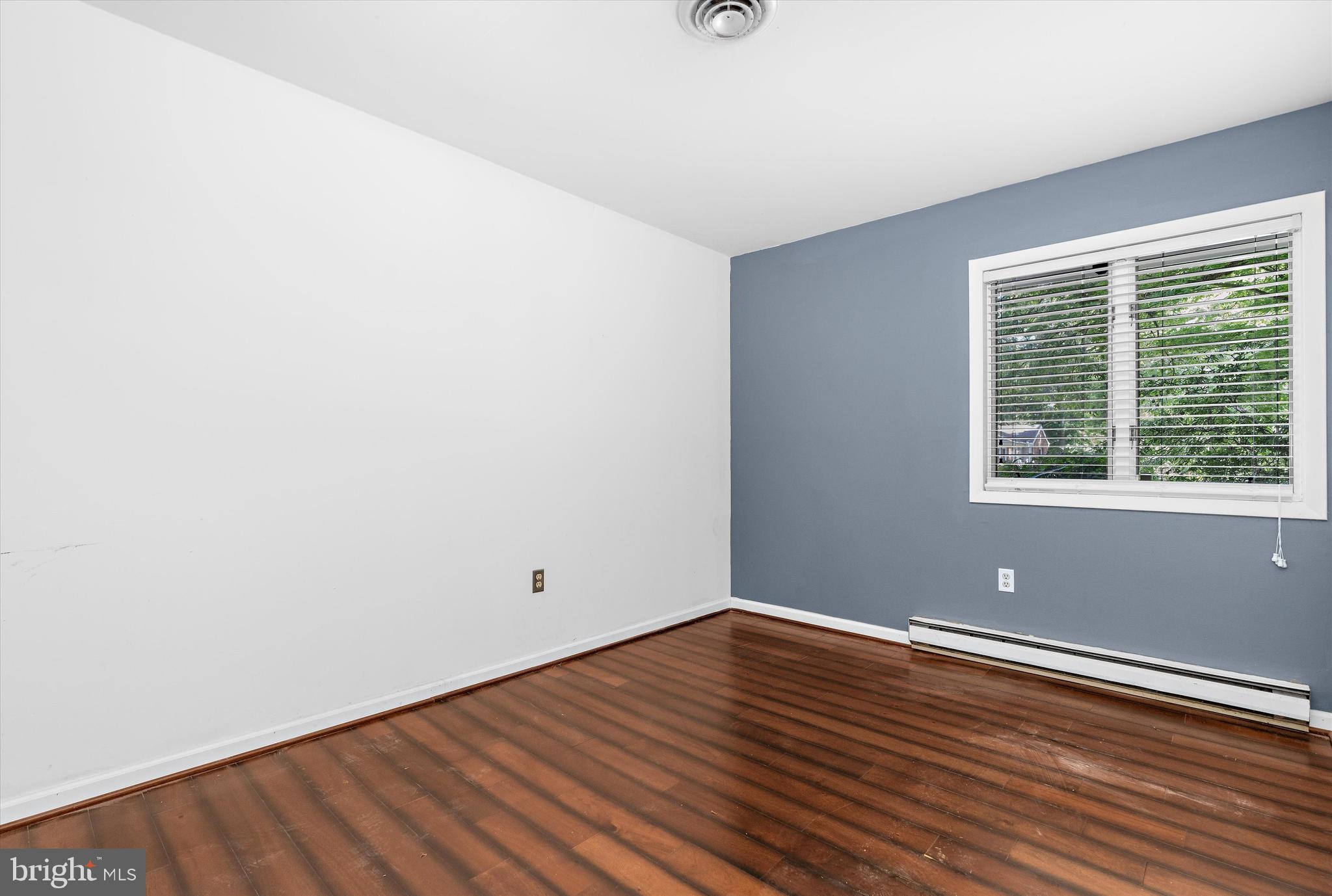 MILE TREE VILLAGE - Residential