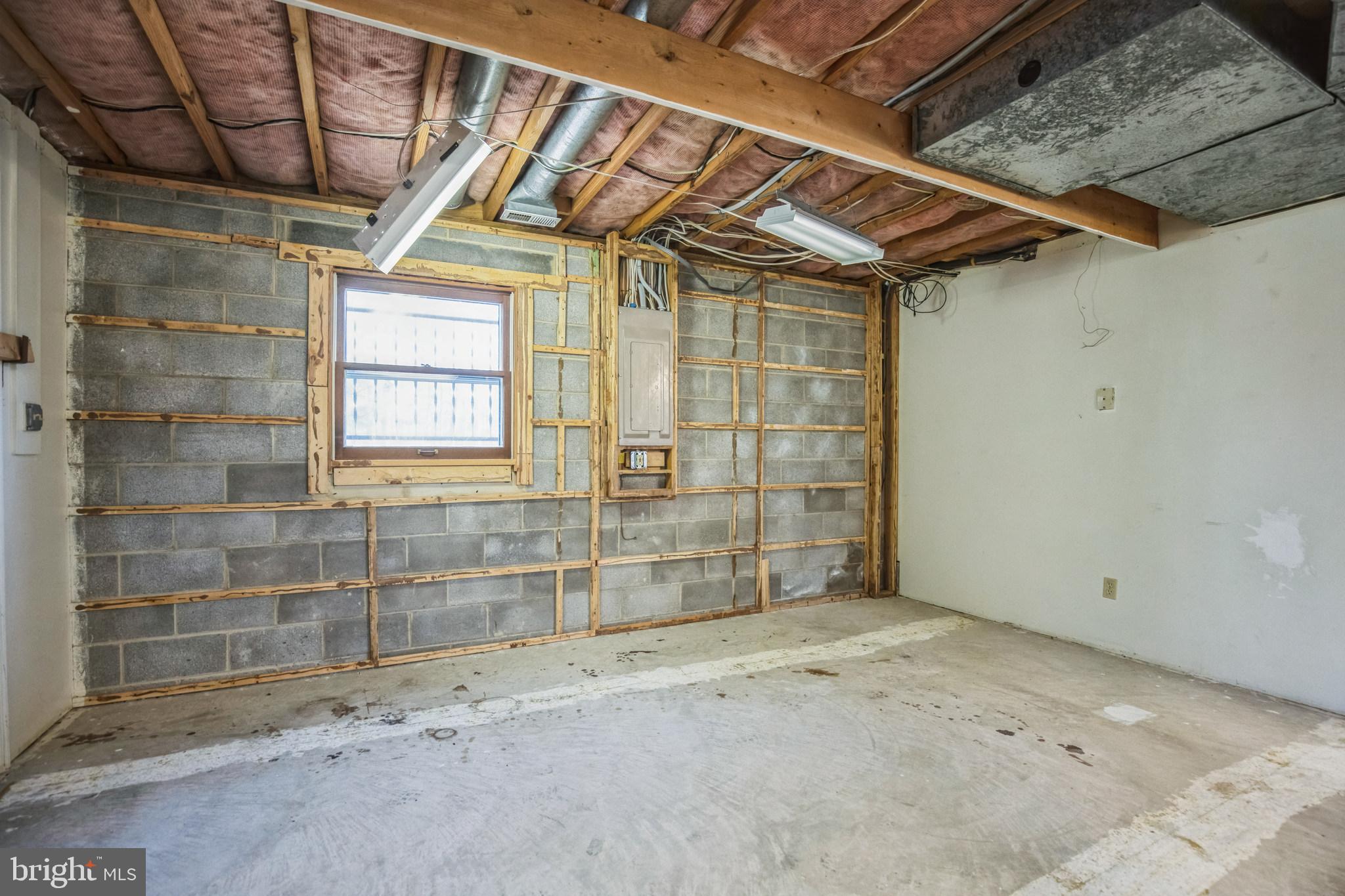 TOWN CREEK - Residential