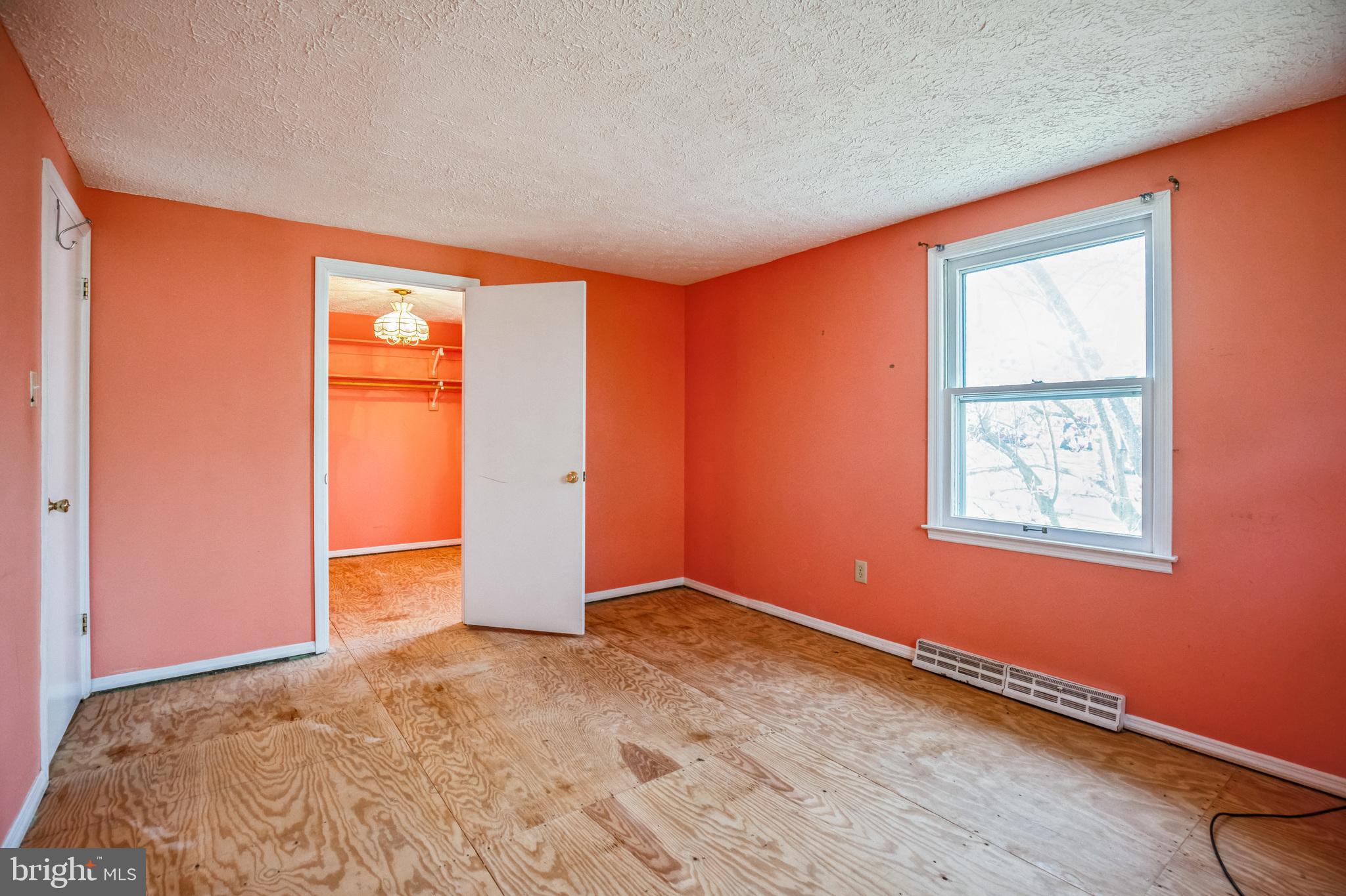 TOWN CREEK - Residential