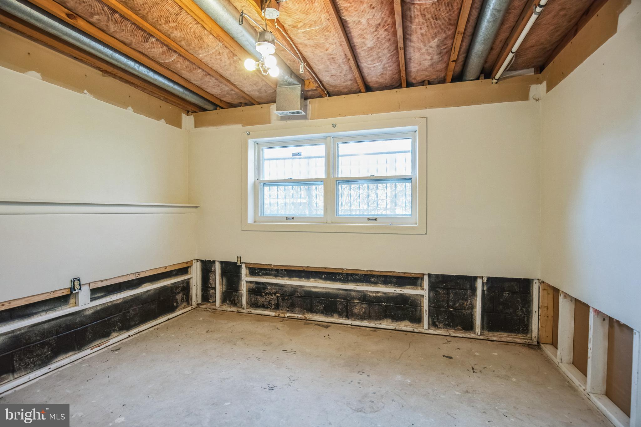 TOWN CREEK - Residential