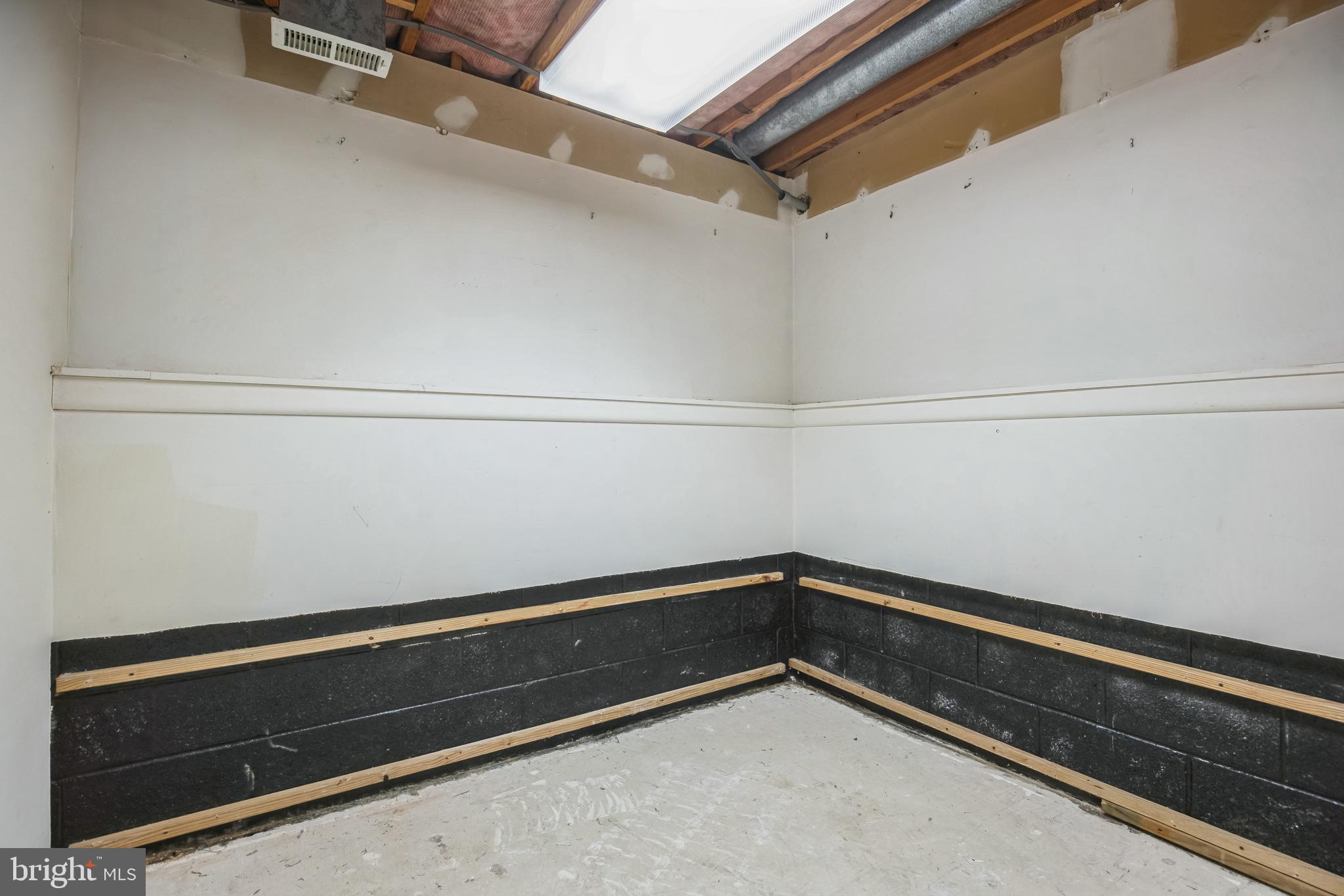 TOWN CREEK - Residential