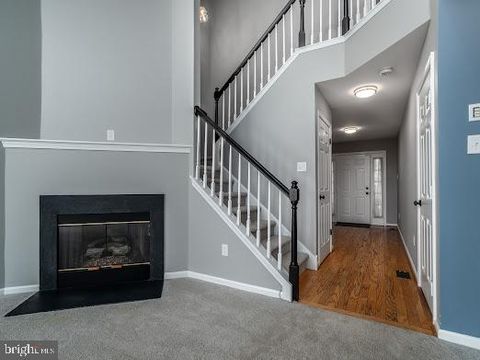 Photo of 28 Victoria Circle, COLLEGEVILLE, PA 19426 (MLS # PAMC2156414)
