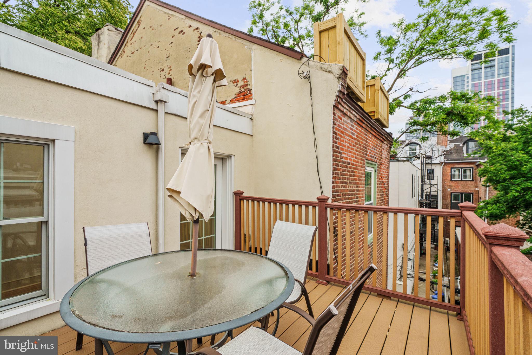 WASHINGTON SQ WEST - Residential