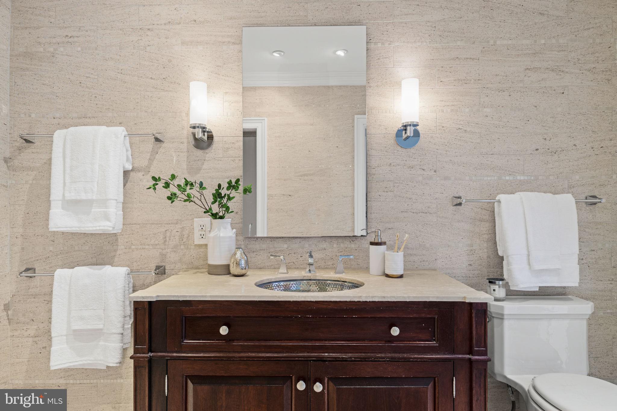WASHINGTON SQ WEST - Residential