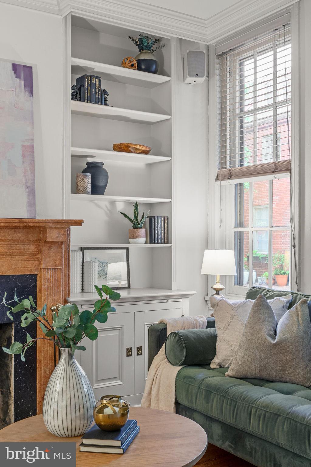 WASHINGTON SQ WEST - Residential