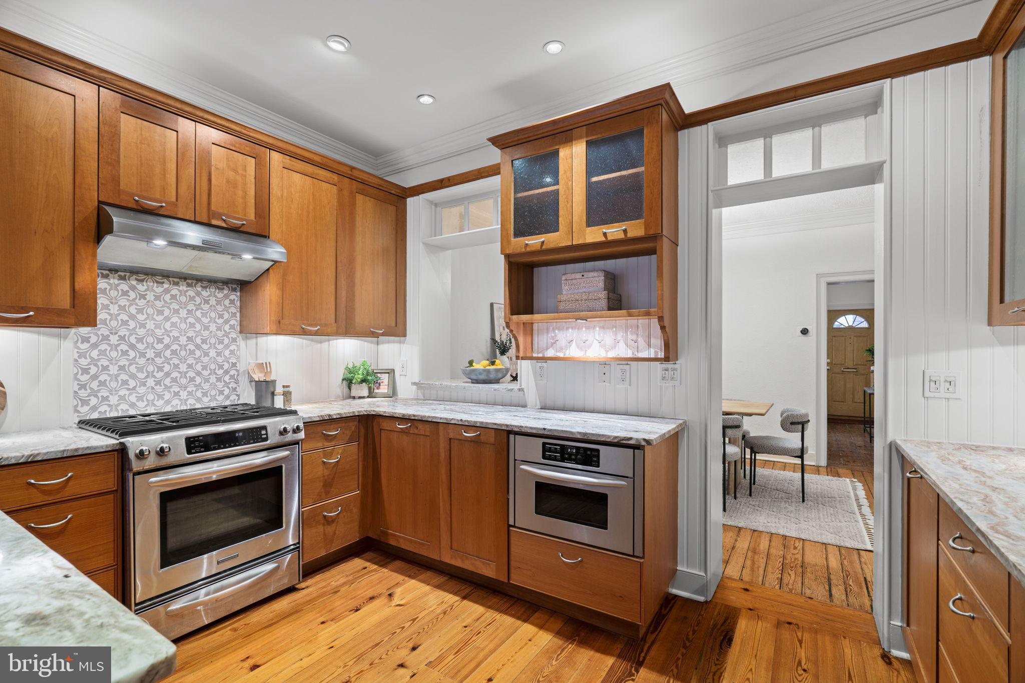 WASHINGTON SQ WEST - Residential