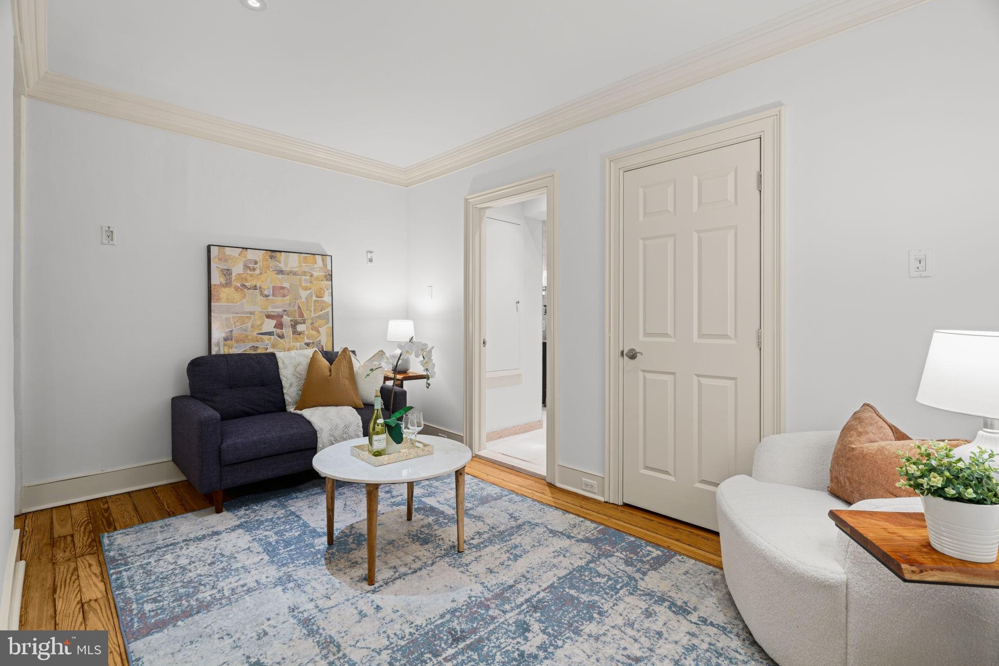 WASHINGTON SQ WEST - Residential