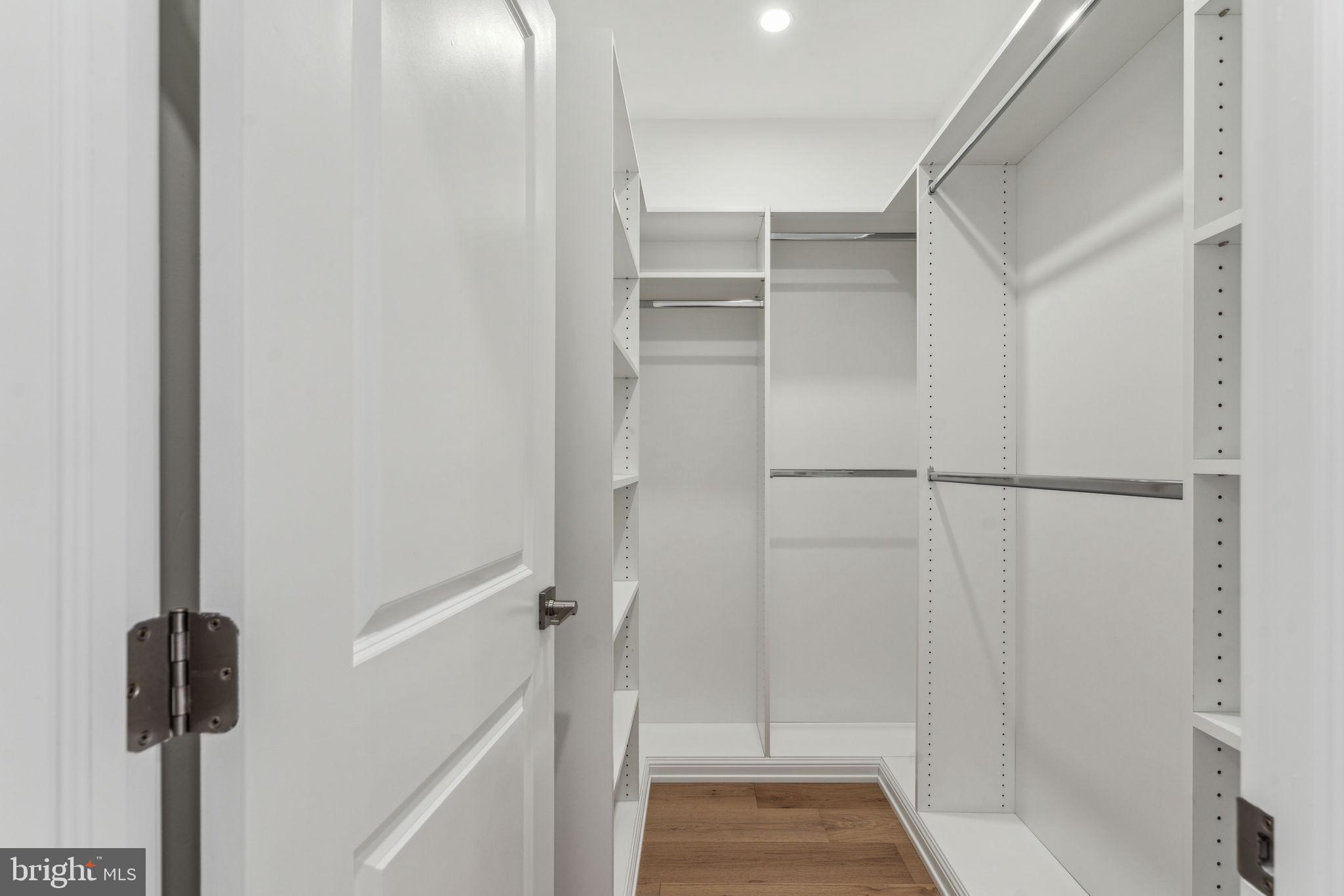 BELLA VISTA - Residential