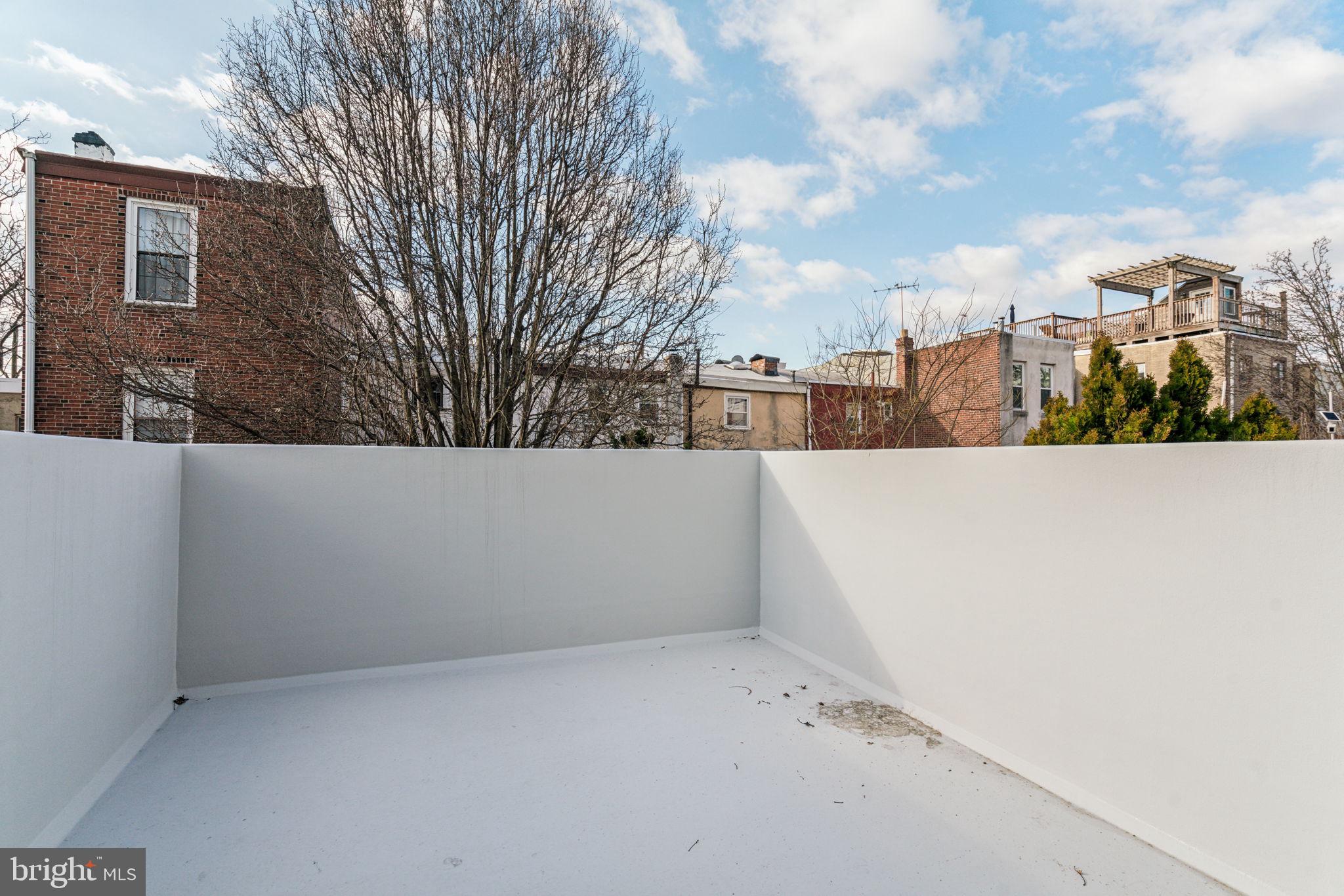 BELLA VISTA - Residential