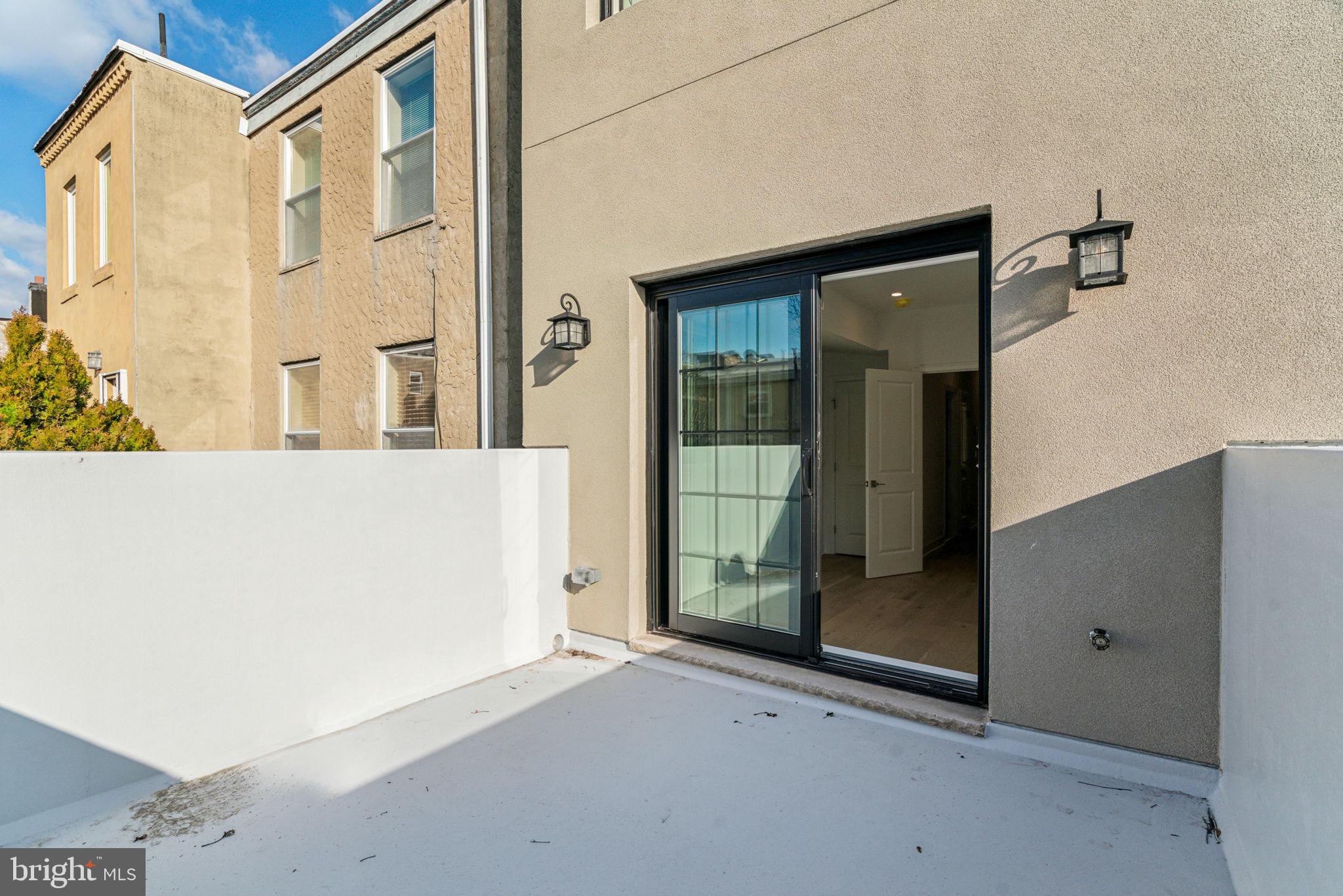 BELLA VISTA - Residential