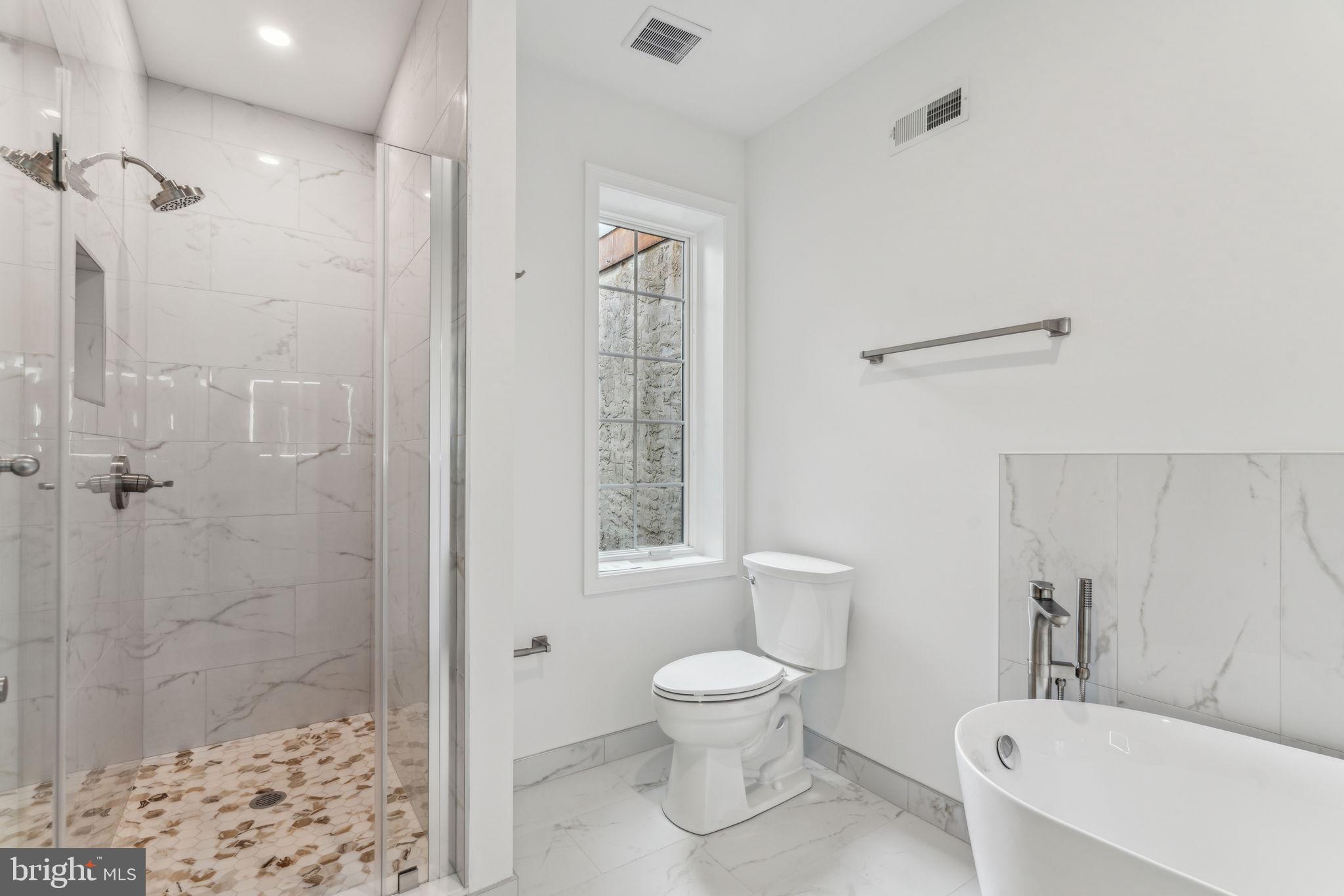 BELLA VISTA - Residential