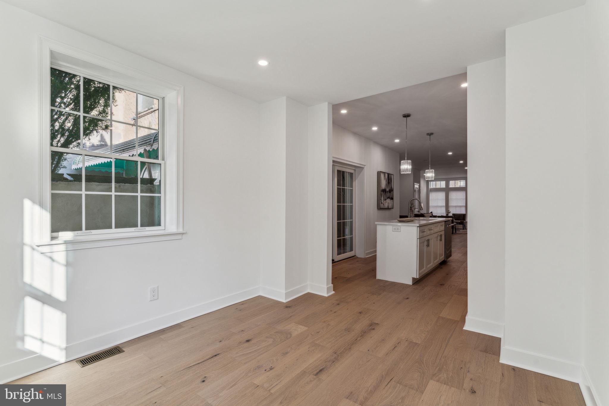 BELLA VISTA - Residential