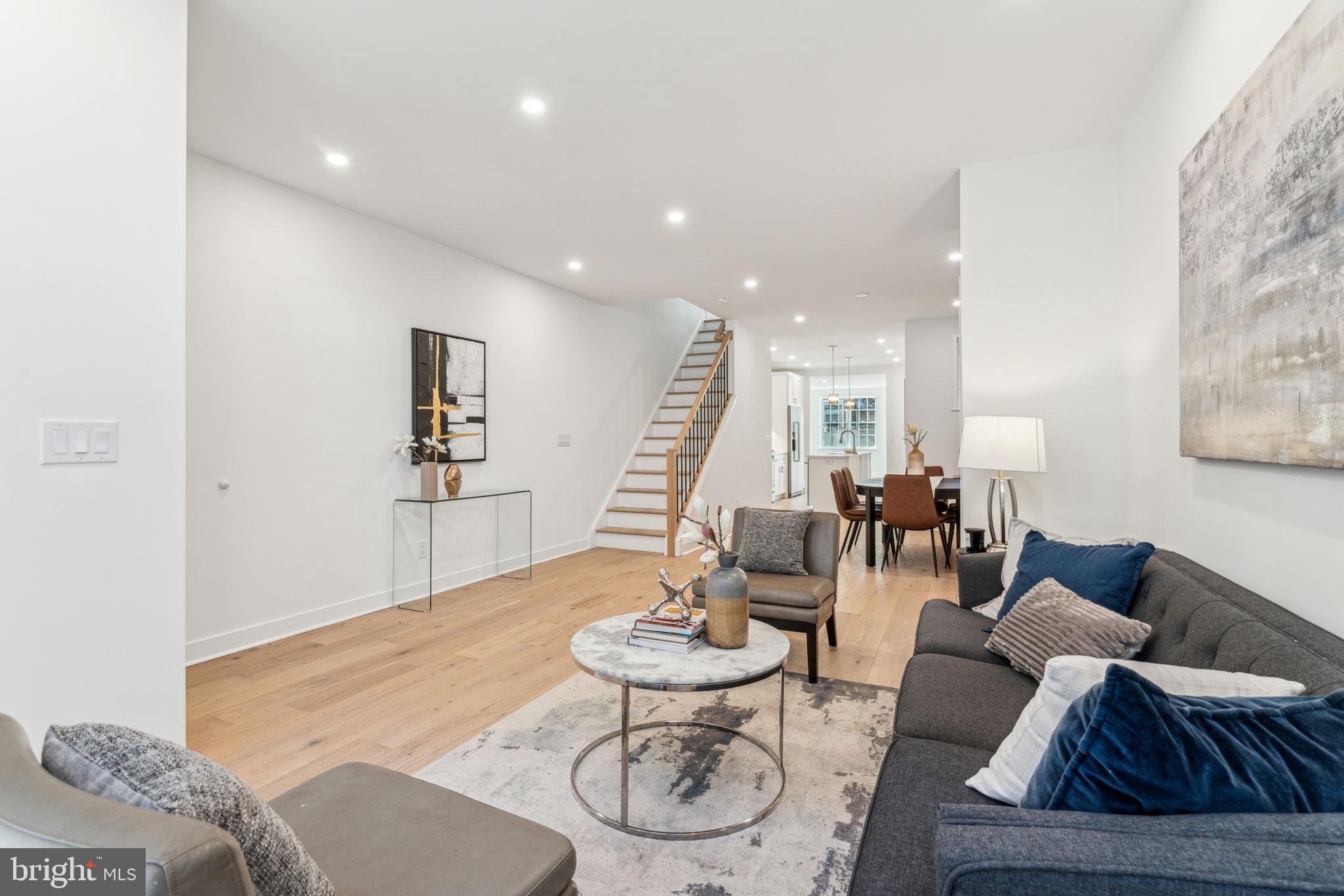 BELLA VISTA - Residential