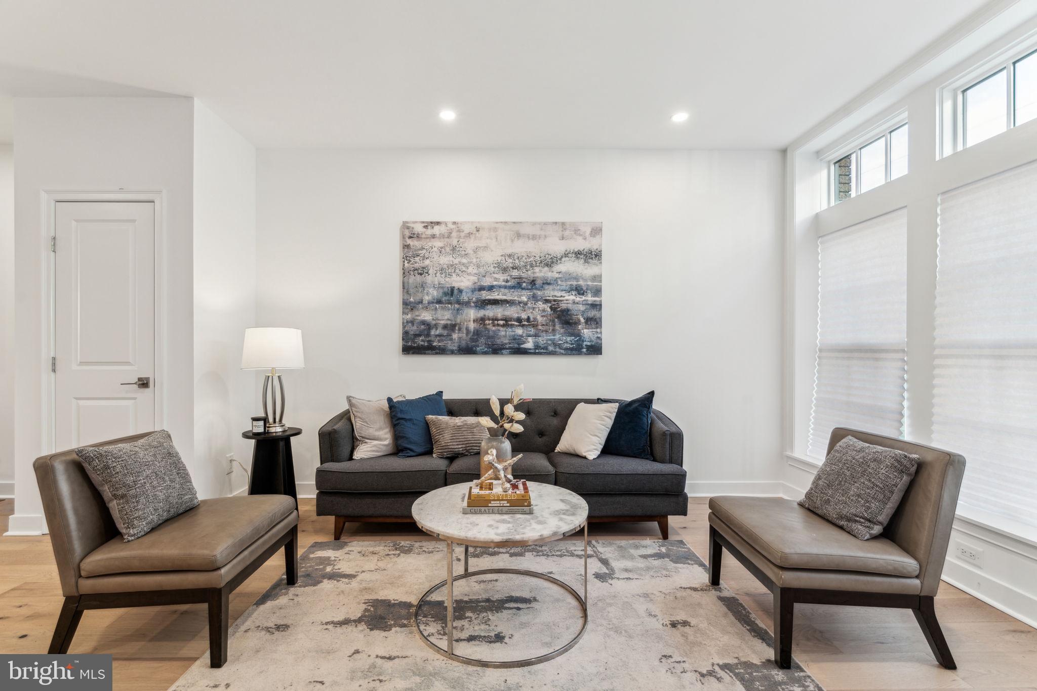 BELLA VISTA - Residential