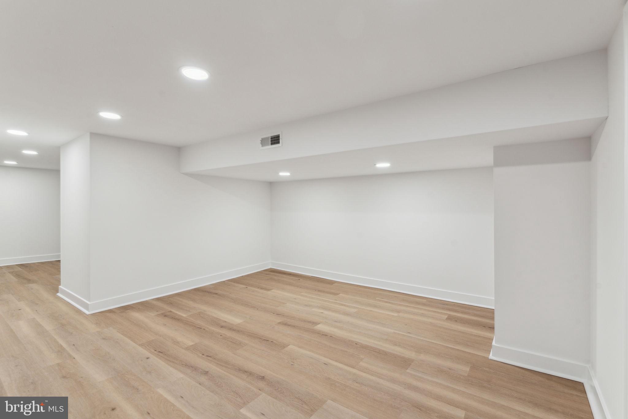 BELLA VISTA - Residential