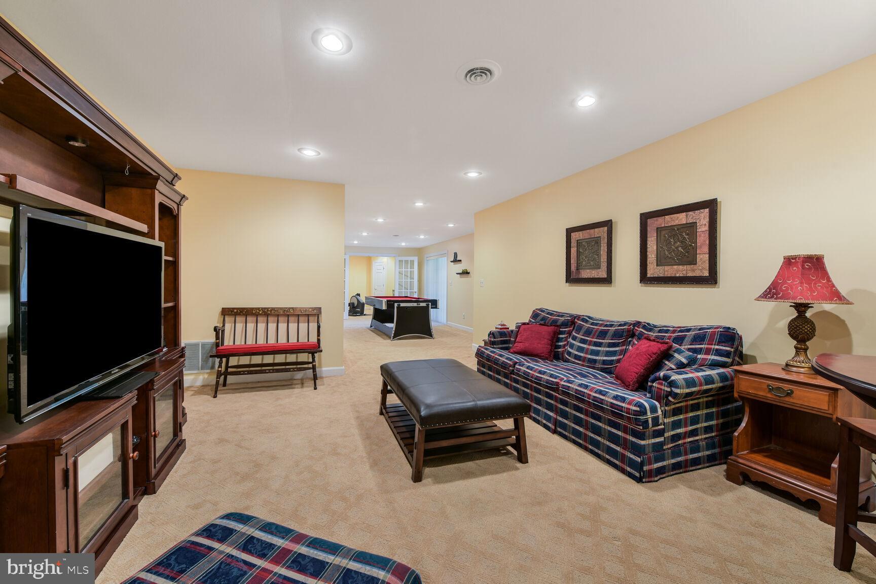 VIRGINIA RUN - Residential