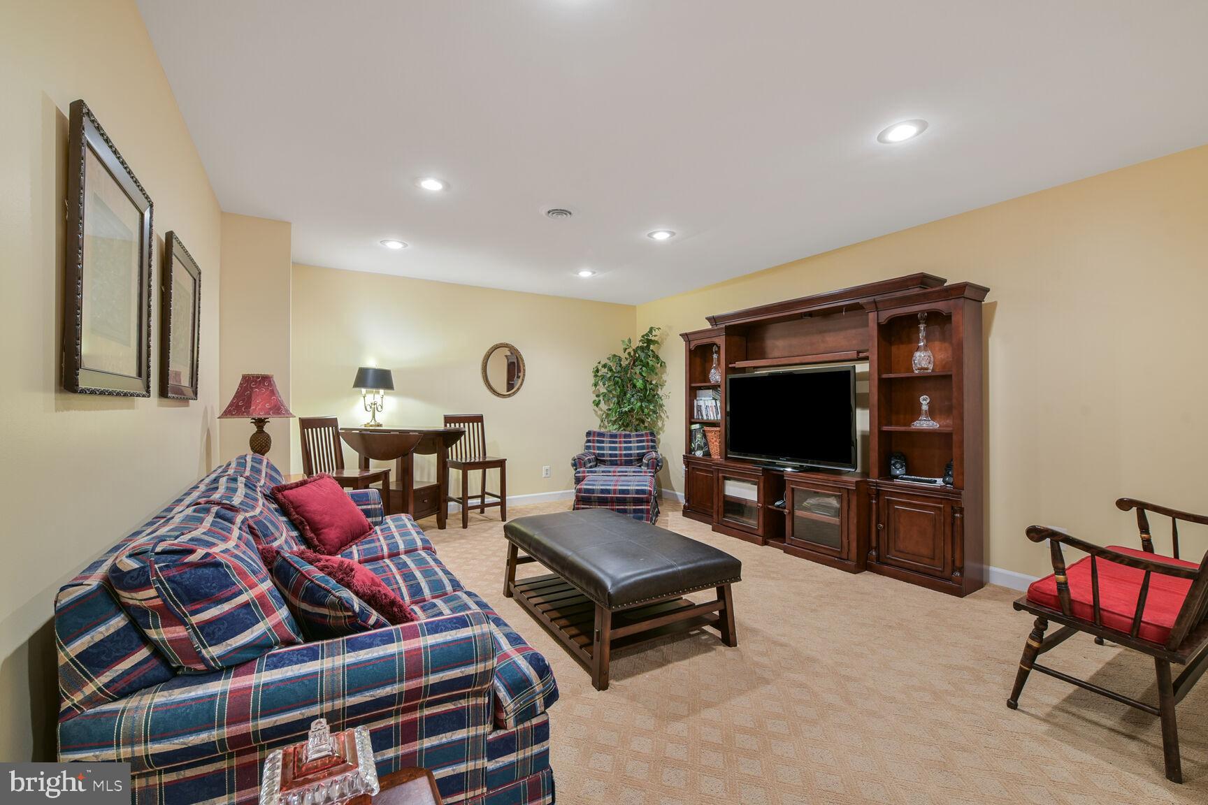 VIRGINIA RUN - Residential