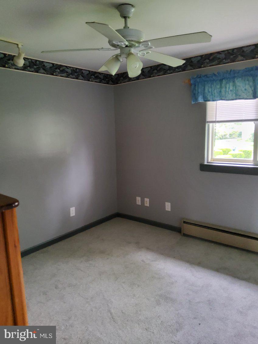 1222 HILLSIDE ROAD